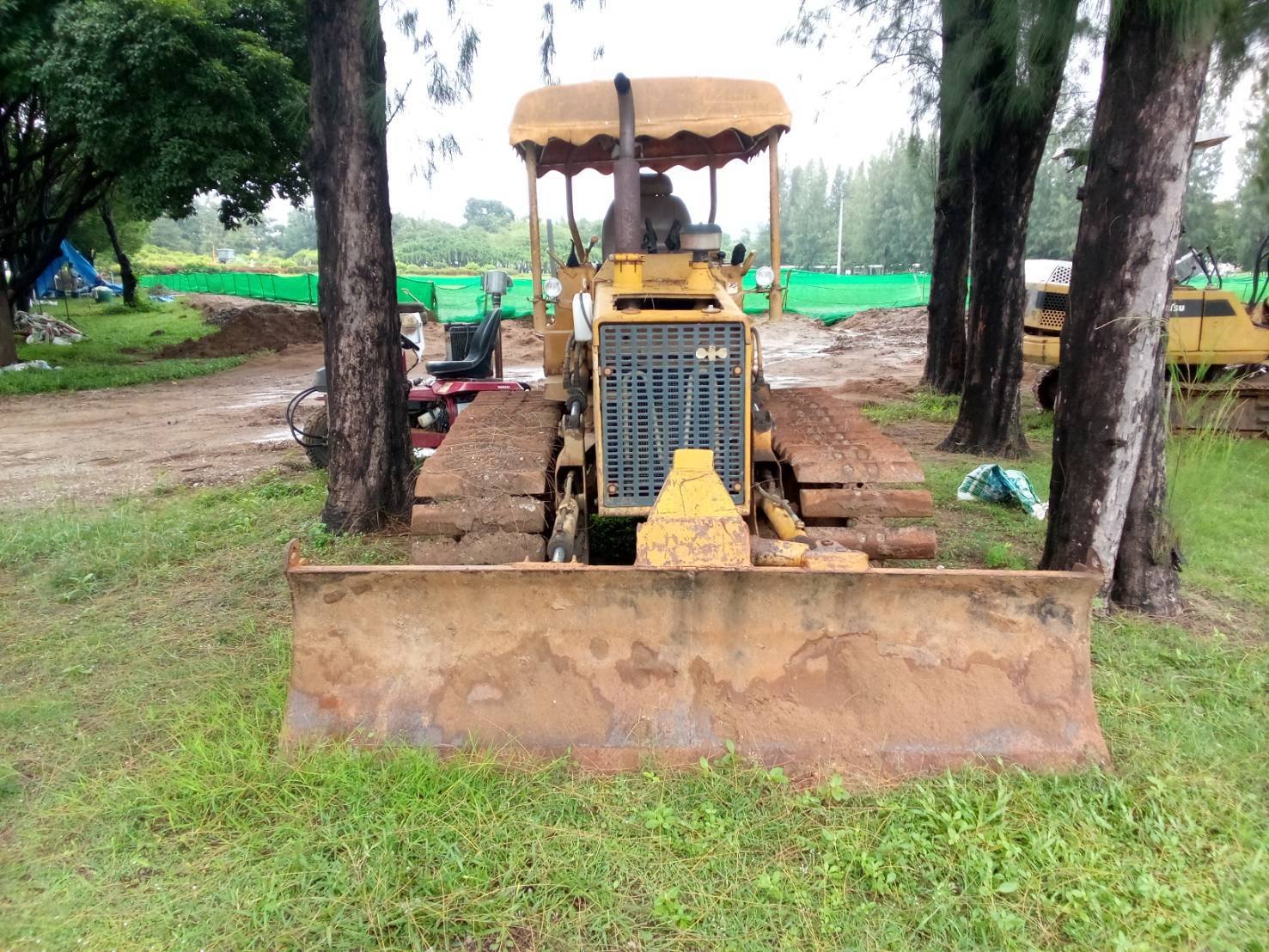 ขายแทรดเตอร์komatsu D20p-5ตีนเป็ด ใช้งานได้ปกติ ราคาถกใช้ดี150,000บ.