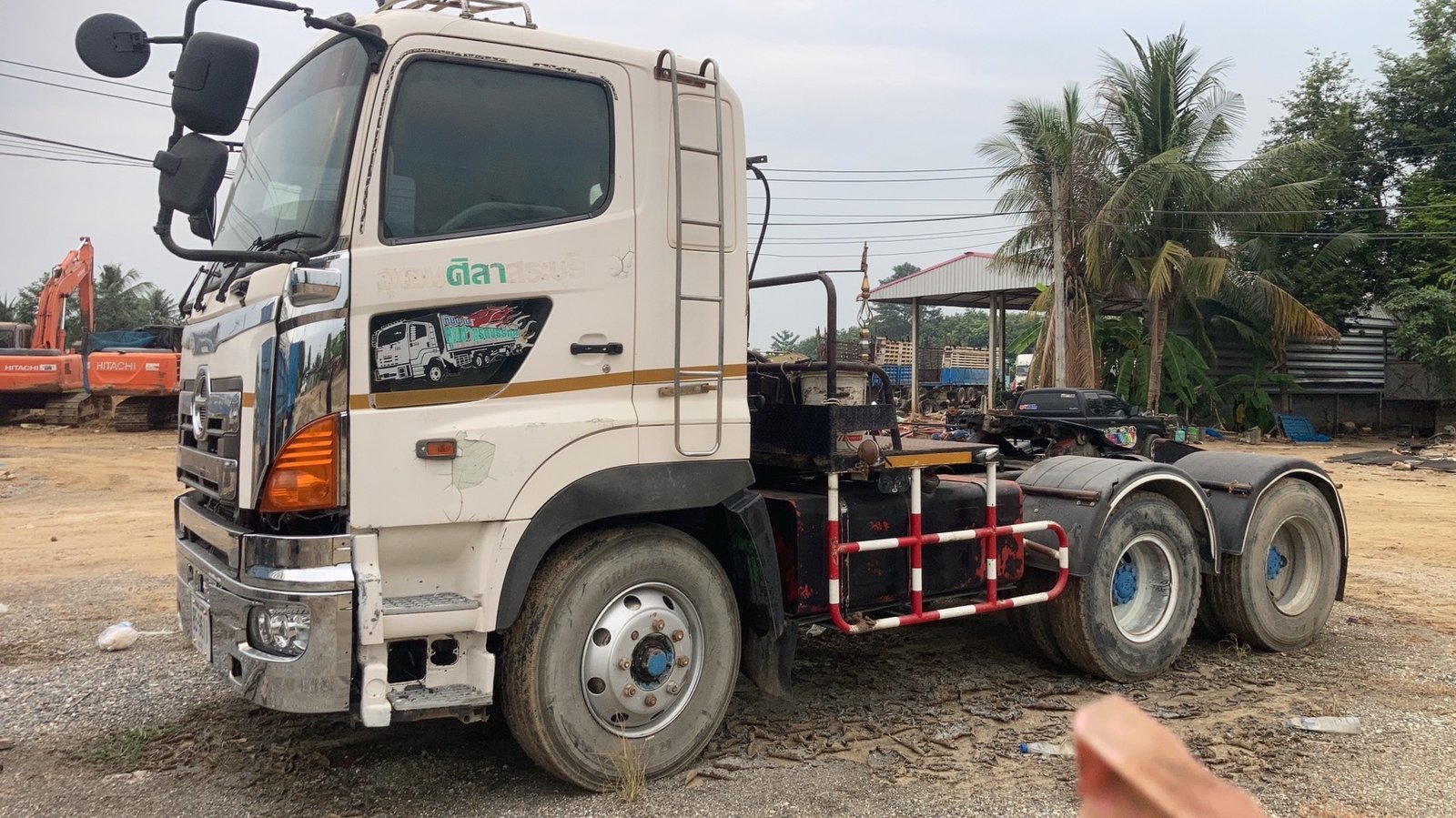 ขายหัวลาก hino ss1fjc-10182 ขนาด314แรงม้าเล่มทะเบียน6.9แสน ขายหัวลาก hino ss1fjc-10182 ขนาด314แรงม้าเล่มทะเบียน6.9แสน