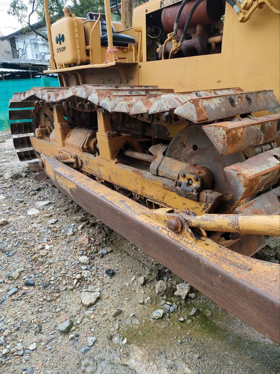 ขายแทรกเตอร์komatsu  D50p-15ตีนเป็ด รถใช้งานดีมากๆ  รถใช้งานปกติ ขายราคา350,000บ.