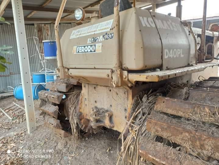 ขายแทรกเตอร์komatsu D40pl ตีนเป็ด ใช้งานดี ทำงานดี ราคา2.9แสน