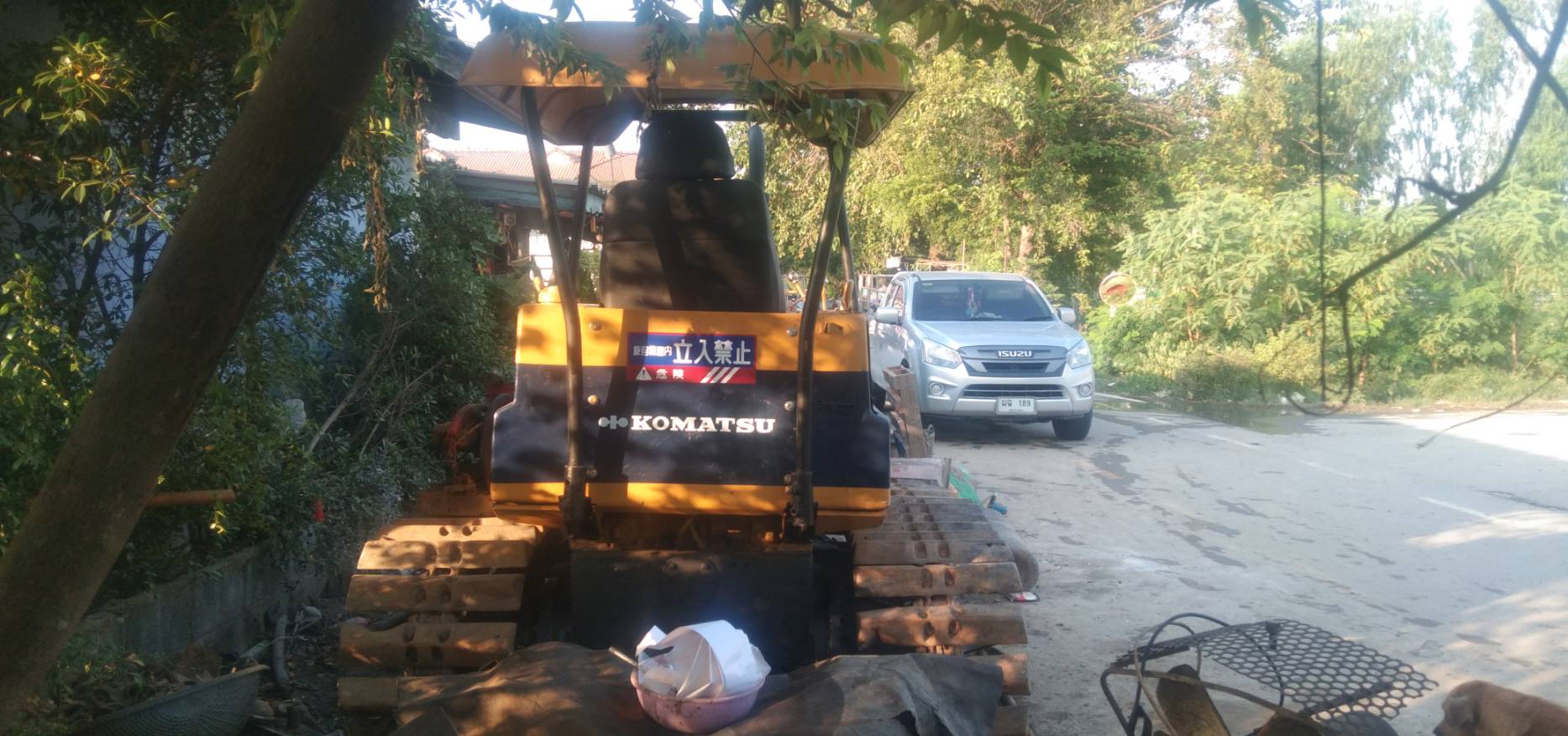 ขายแทรกเตอร์komatsu D20p-5ตีนเป็ด รถใช้งานได้ดีปกติราคา210,000 บ. ขายแทรกเตอร์komatsu D20p-5ตีนเป็ด รถใช้งานได้ดีปกติราคา210,000 บ.