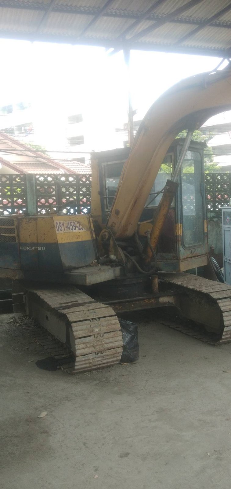ขายแม็คโครkomatsu pc60-3พร้อมหัวเจาะ ใช้งานปกติ ราคา290,000บ. ขายแม็คโครkomatsu pc60-3พร้อมหัวเจาะ ใช้งานปกติ ราคา290,000บ.