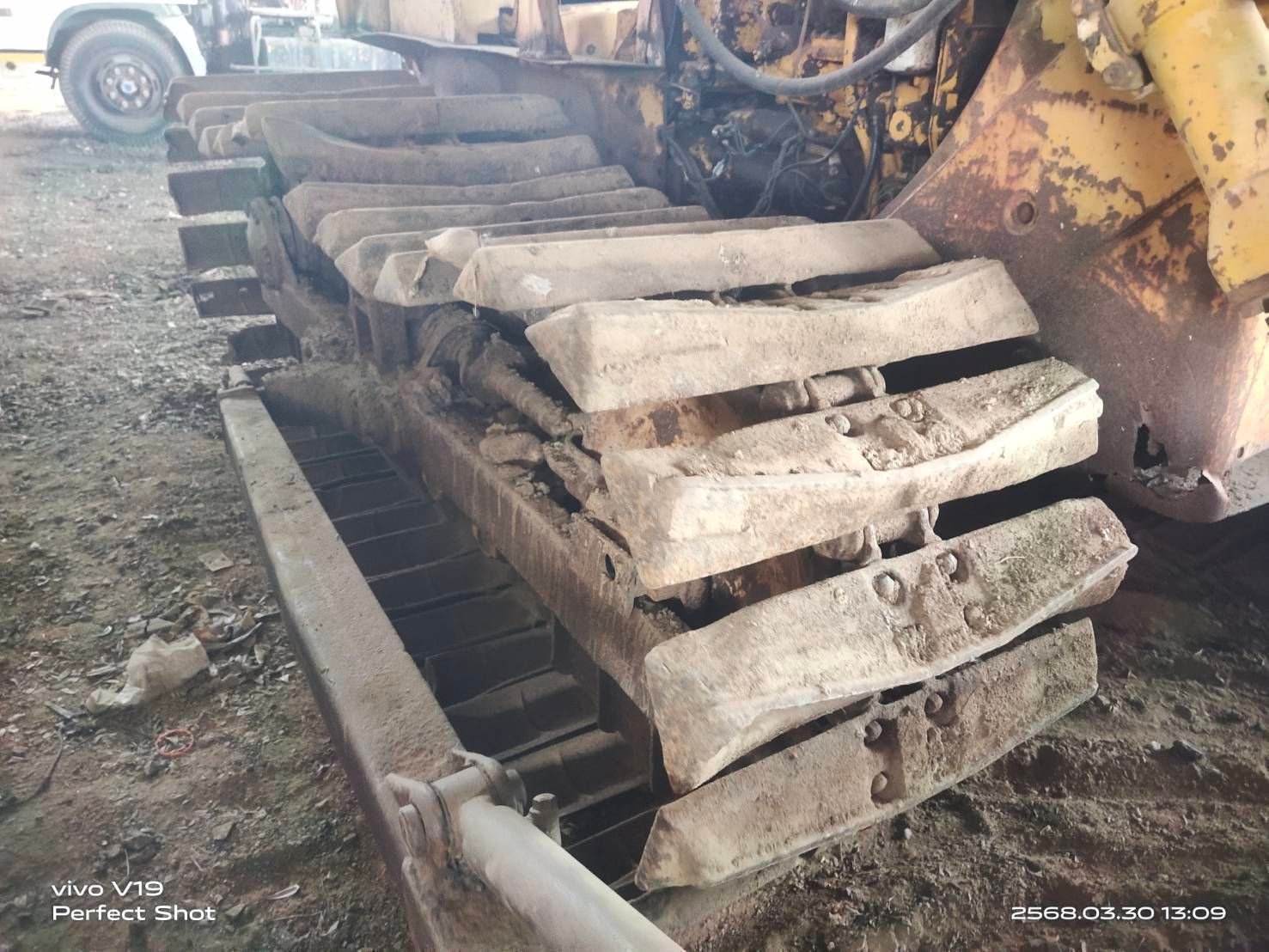 ขายแทรกเตอร์ CAT D4Dตีนเป็ด ใช้งานได้ราคา2.5แสน