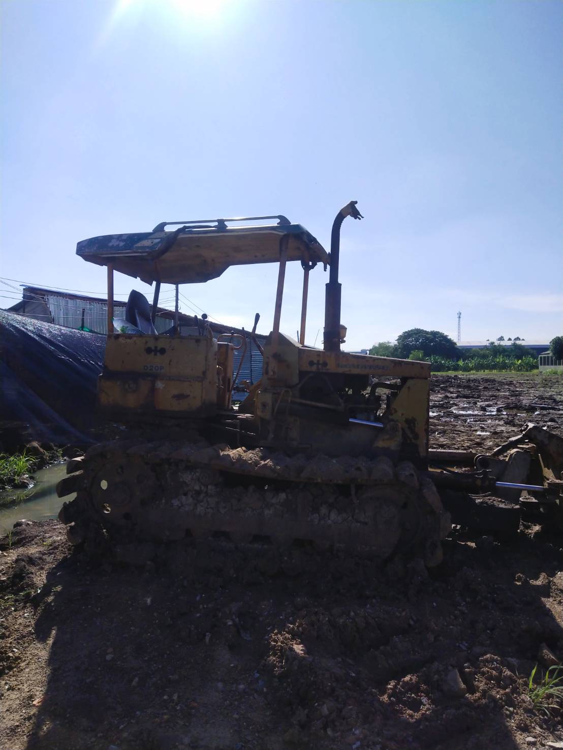 ขายแทรกเตอร์ Komatsu d20p-5รถใช้งานปกติ ทำงานได้ดีมาก ราคา170,000 บ. ขายแทรกเตอร์ Komatsu d20p-5รถใช้งานปกติ ทำงานได้ดีมาก ราคา170,000 บ.
