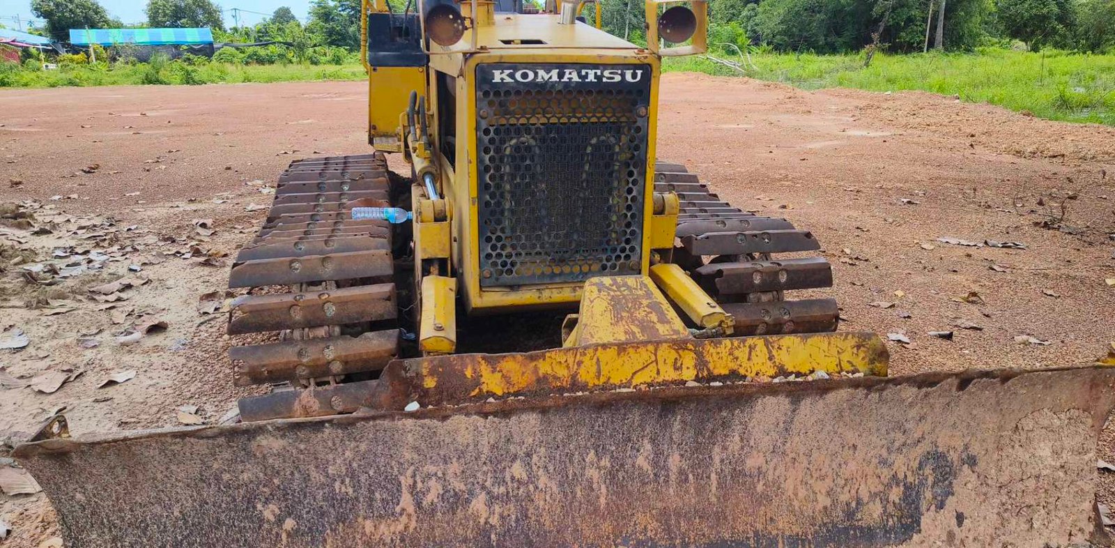 ขายแทรกเตอร์komatsu d20p-6 ตีนเป็ด ใช้งานปกติ ขายถูกใช้ดี160,000บ.