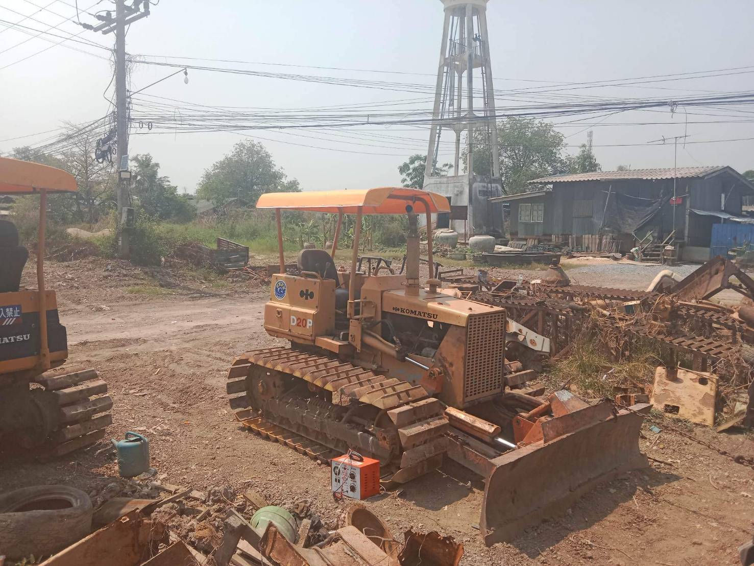 ขายแทรกเตอรฺkomatsu D20p-5ตีนเป็ด รถสวยใช้งานดี ราคา195,000บ.