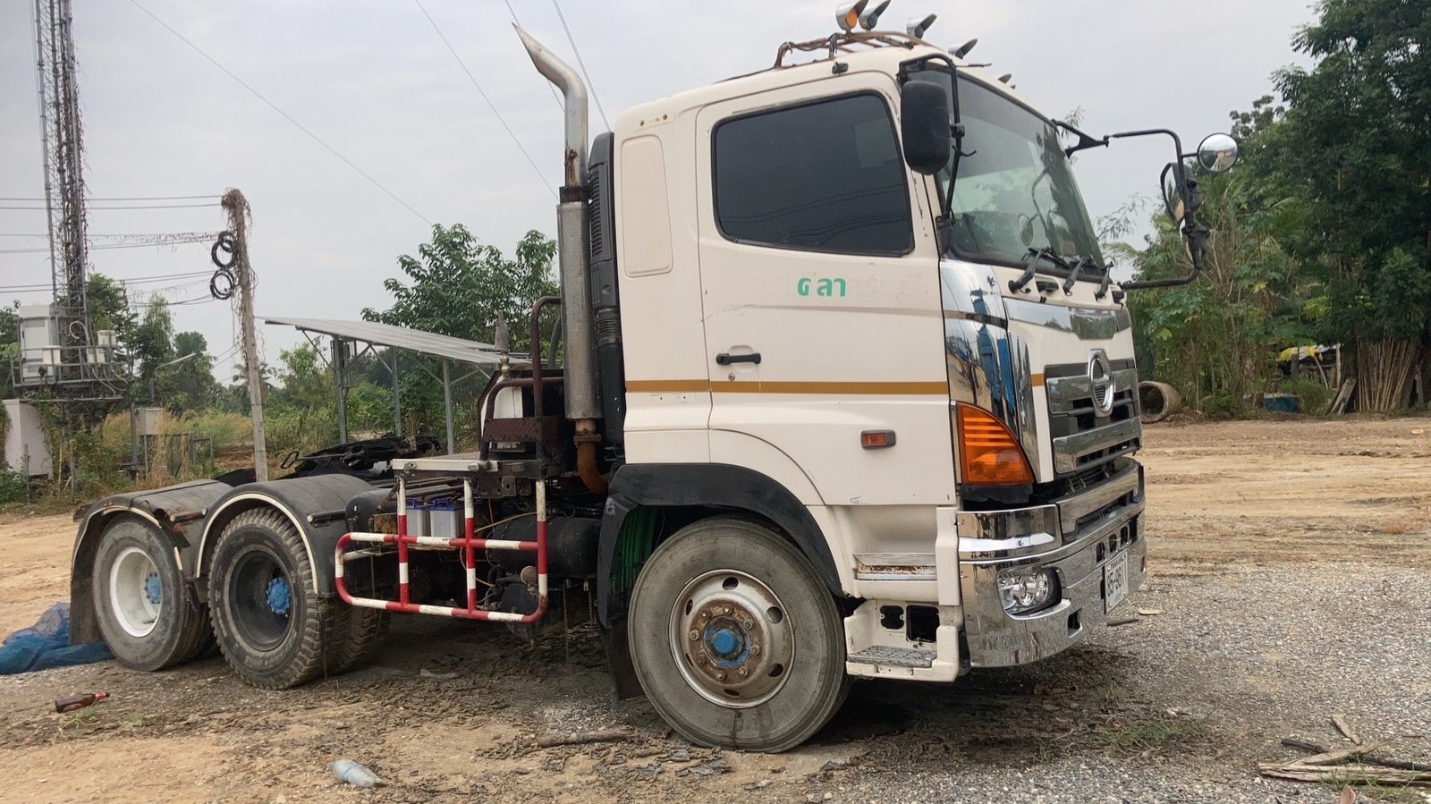 ขายหัวลาก hino ss1fjc-10182 ขนาด314แรงม้าเล่มทะเบียน6.9แสน