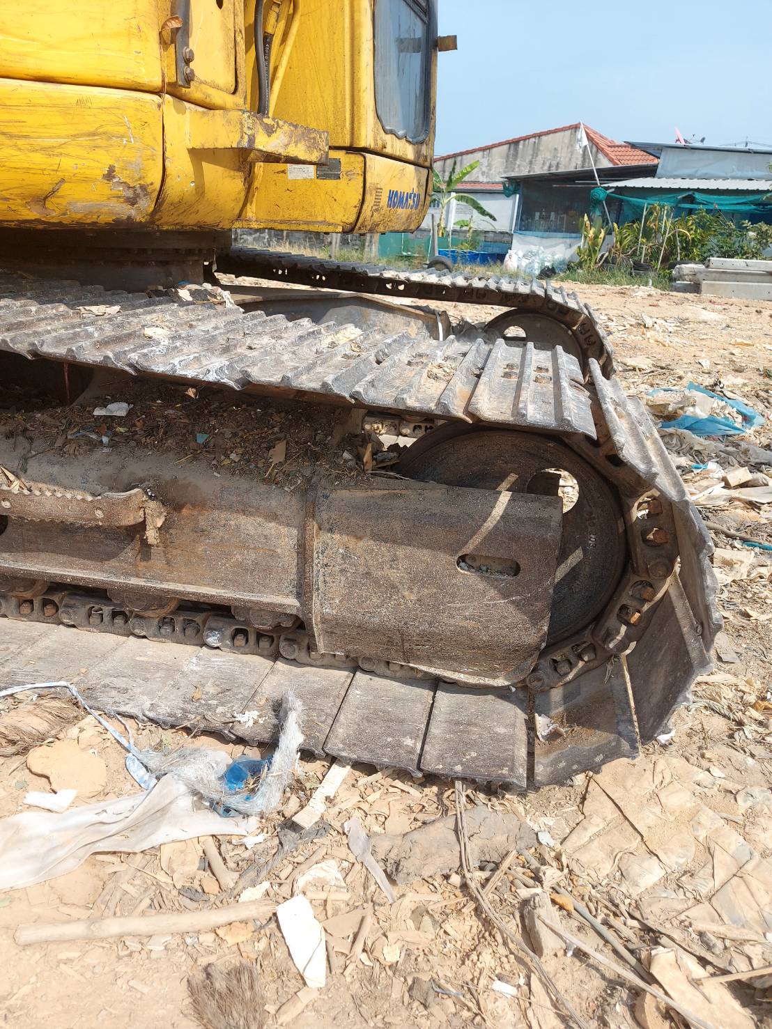 ขายแม็คโครkomatsu pc138us ใช้งานดี มีเล่มทะเบียนราคา1,380,000บ