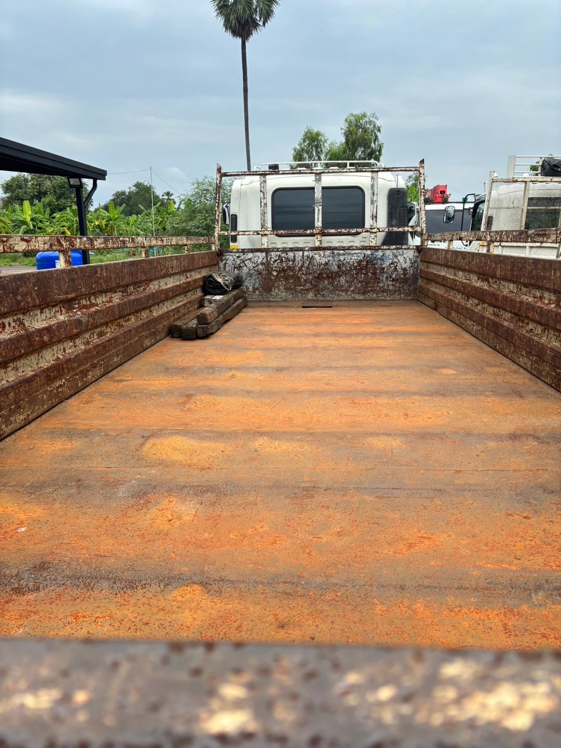 ISUZU FRR 190 แรงม้า กะบะเปิด3ด้าน ปี 2555 เครื่องดี ISUZU FRR 190 แรงม้า กะบะเปิด3ด้าน ปี 2555 เครื่องดี