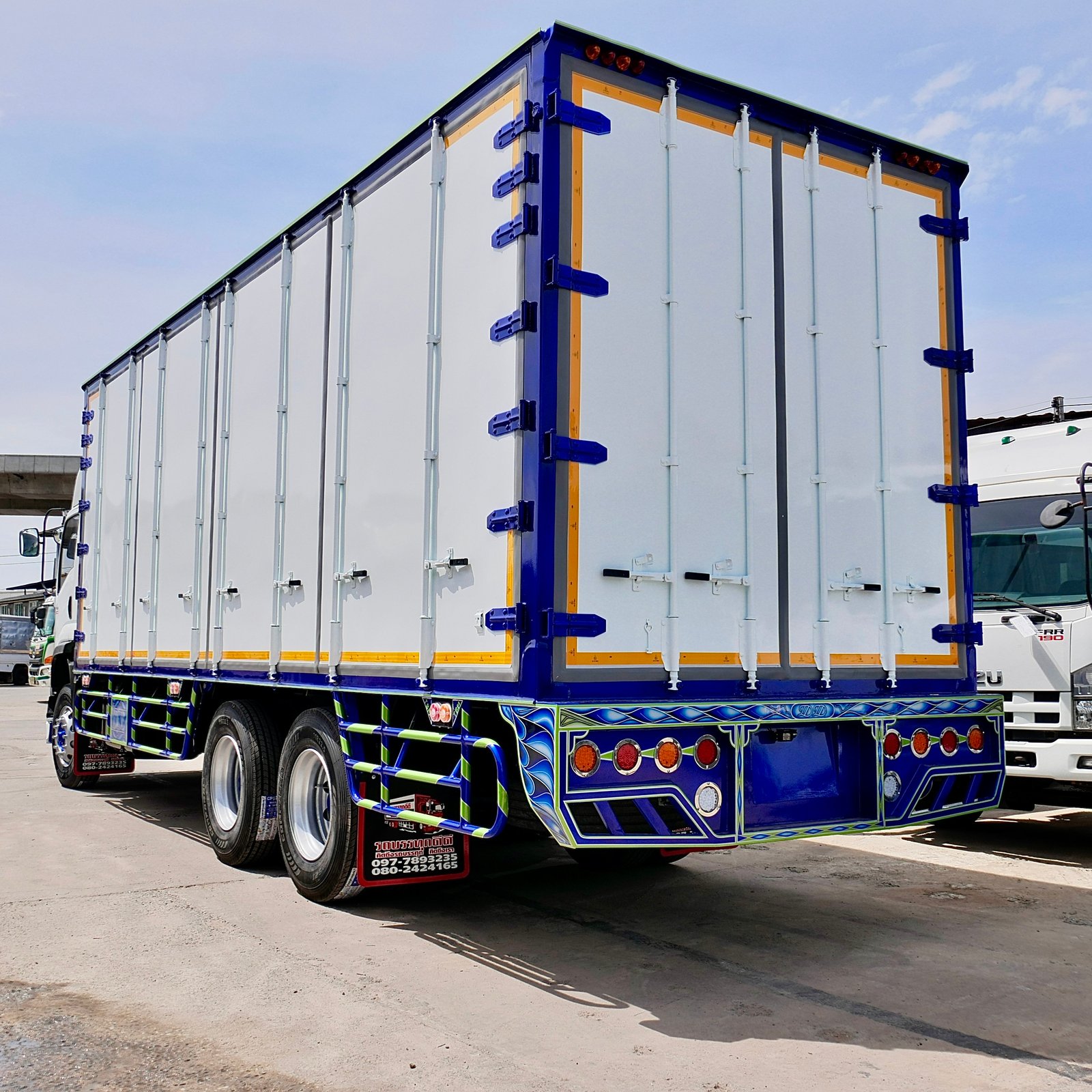 ตู้สิบบาน ISUZU FVM 300 ปี 63