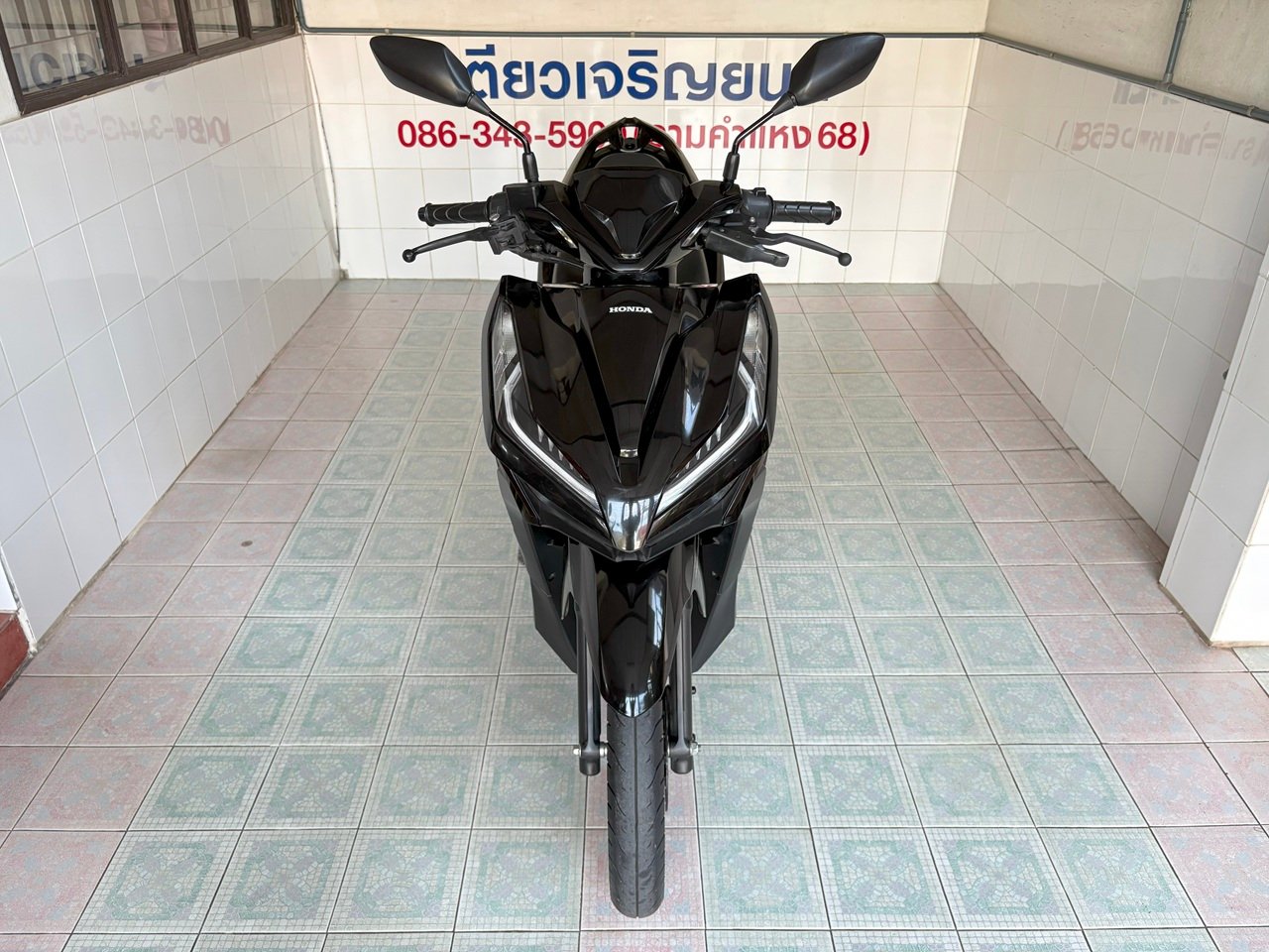 Click125i รถบ้าน สภาพเดิมๆ ไม่ล้ม ไม่ชน เครื่องดี ศูนย์ดี เอกสารครบ จัดส่งได้ทั่วไทย มีเก็บปลายทาง ว Click125i รถบ้าน สภาพเดิมๆ ไม่ล้ม ไม่ชน เครื่องดี ศูนย์ดี เอกสารครบ จัดส่งได้ทั่วไทย มีเก็บปลายทาง ว