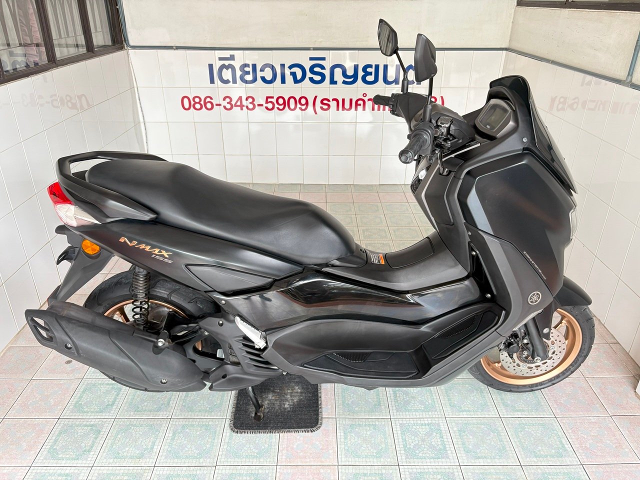 N-Max เอกสารครบ รถมือเดียว ใช้งานน้อย ไม่เคยล้ม สภาพมือ1 สีเดิมโรงงาน ชุดสีไร้รอย จัดส่งได้ทั่วไทย ว