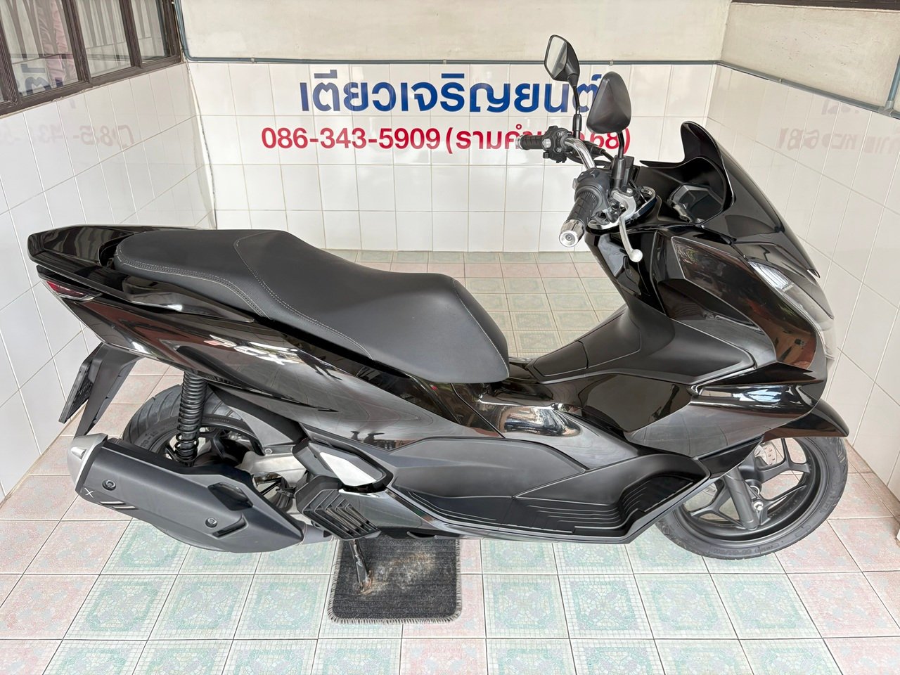 PCX160 โฉม2023 สภาพซื้อจอด กุญแจครบ สีเดิมโรงงาน รถมือเดียว เอกสารครบ มีรับประกัน ผ่อนได้ทั่วไทย วิ่ PCX160 โฉม2023 สภาพซื้อจอด กุญแจครบ สีเดิมโรงงาน รถมือเดียว เอกสารครบ มีรับประกัน ผ่อนได้ทั่วไทย วิ่