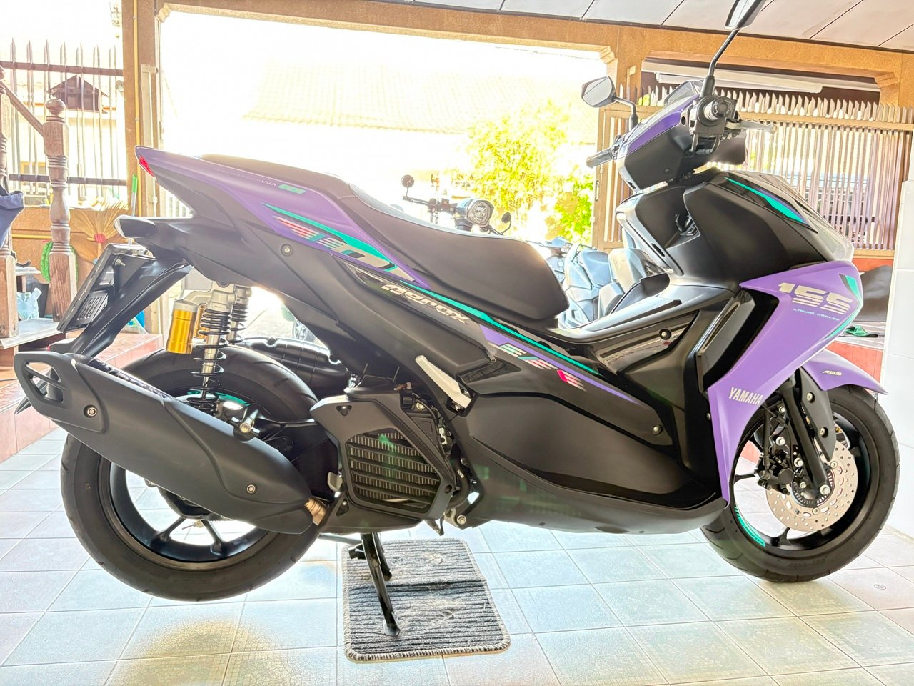 Aerox ABS Connected กุญแจครบ ไม่เคยล้ม ไม่เคยชน สภาพพร้อมใช้ เครื่องเดิม ศูนย์ดี ชุดสีสวย มีรับประกัน วิ่ง7000 ปี68