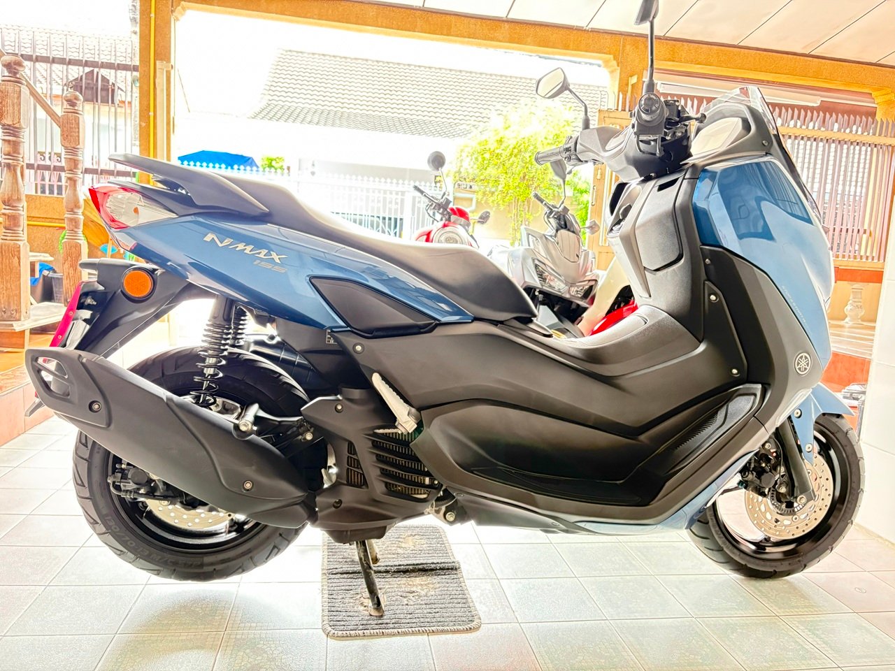 N-Max โฉม2023 สภาพเดิม เครื่องดี ศูนย์ดี ชุดสีสวย รถมือเดียว ไม่เคยล้ม เอกสารครบ จัดส่งได้ มีรับประก