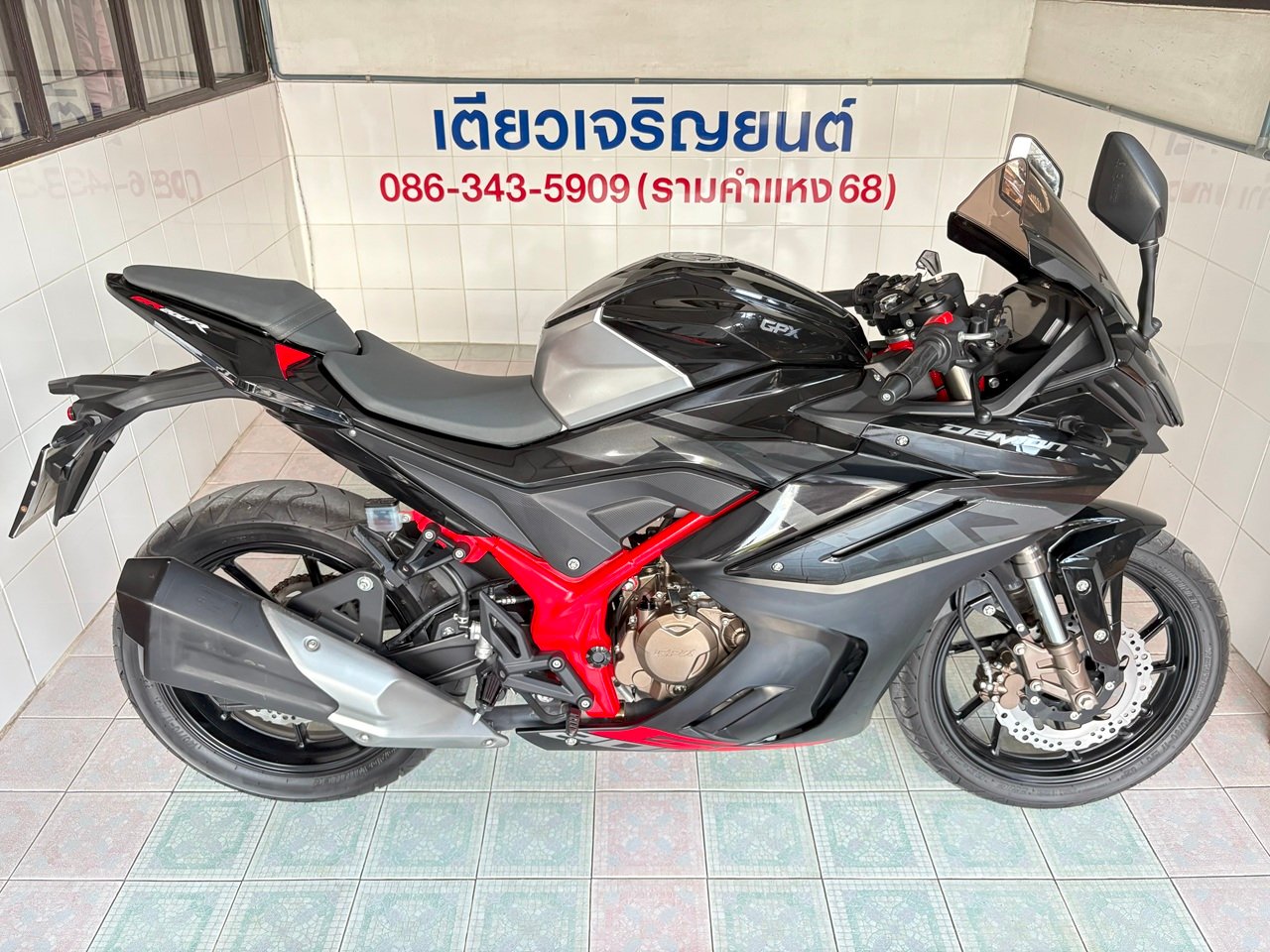 Demon GR200 4V โฉม2024 ไม่เคยล้ม สภาพใสกริ๊บ สีเดิมโรงงาน เครื่องดี เอกสารครบ ผ่อนได้ ไม่ต้องค้ำ วิ่