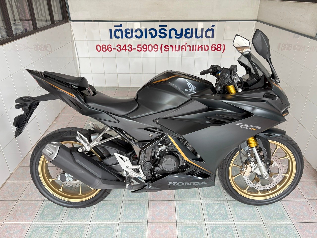 CBR150R ABS โฉม2024 สภาพซื้อจอด ใช้งานน้อย มีรับประกัน เครื่องดี ศูนย์ดี ชุดสีสวย เอกสารครบ วิ่ง6000 CBR150R ABS โฉม2024 สภาพซื้อจอด ใช้งานน้อย มีรับประกัน เครื่องดี ศูนย์ดี ชุดสีสวย เอกสารครบ วิ่ง6000