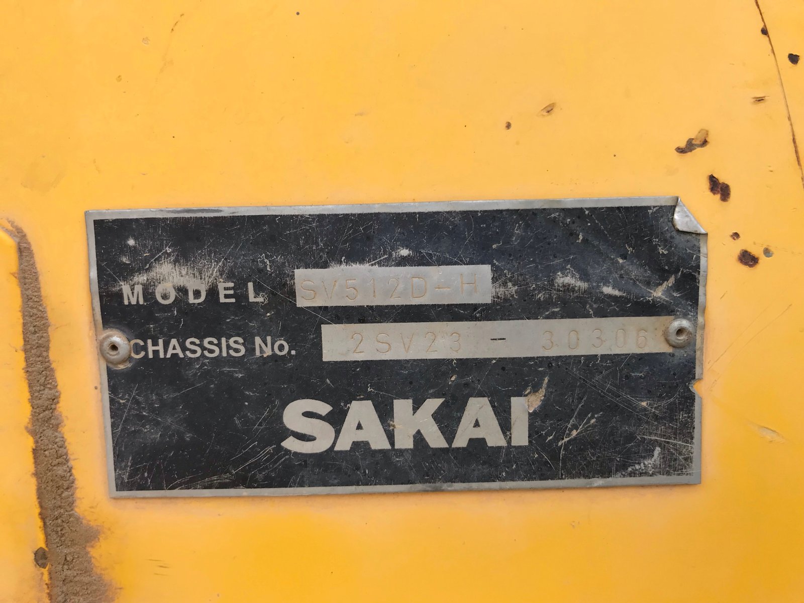 รถบด Sakai sv512D 8000 ชั่วโมง เครื่องดี ปั้มแรง เอวแน่นรถพร้อม 06868449044