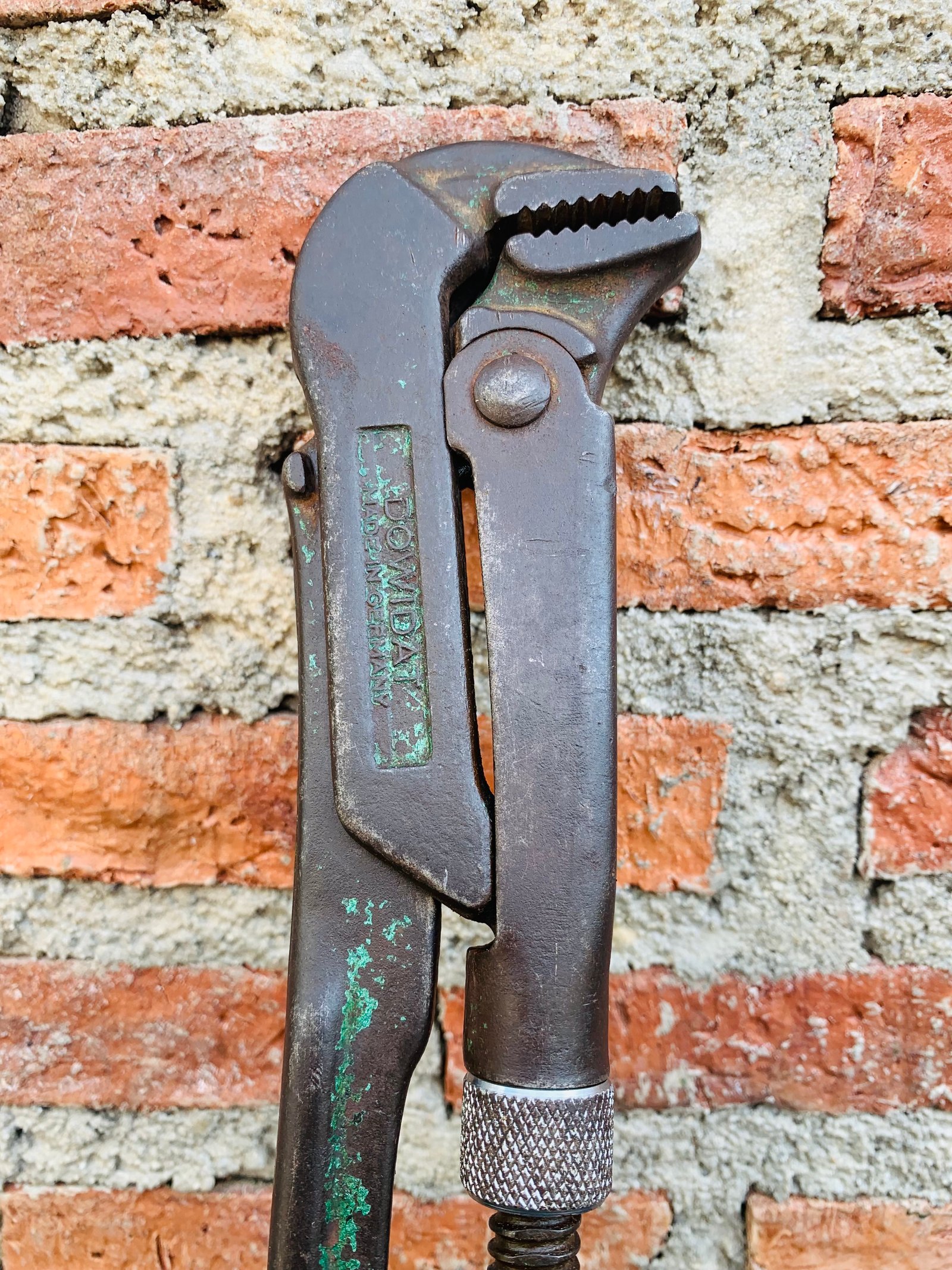 ประแจคอม้า จับแป๊ป ในตำนาน ประแจคอม้า จับแป๊ป ในตำนาน