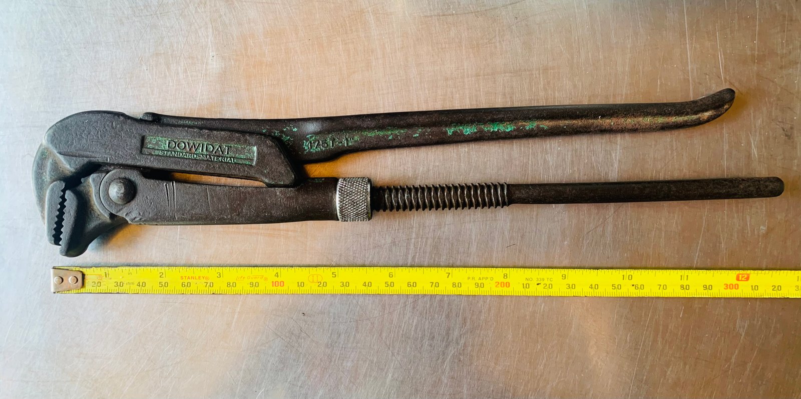 ประแจคอม้า จับแป๊ป ในตำนาน ประแจคอม้า จับแป๊ป ในตำนาน