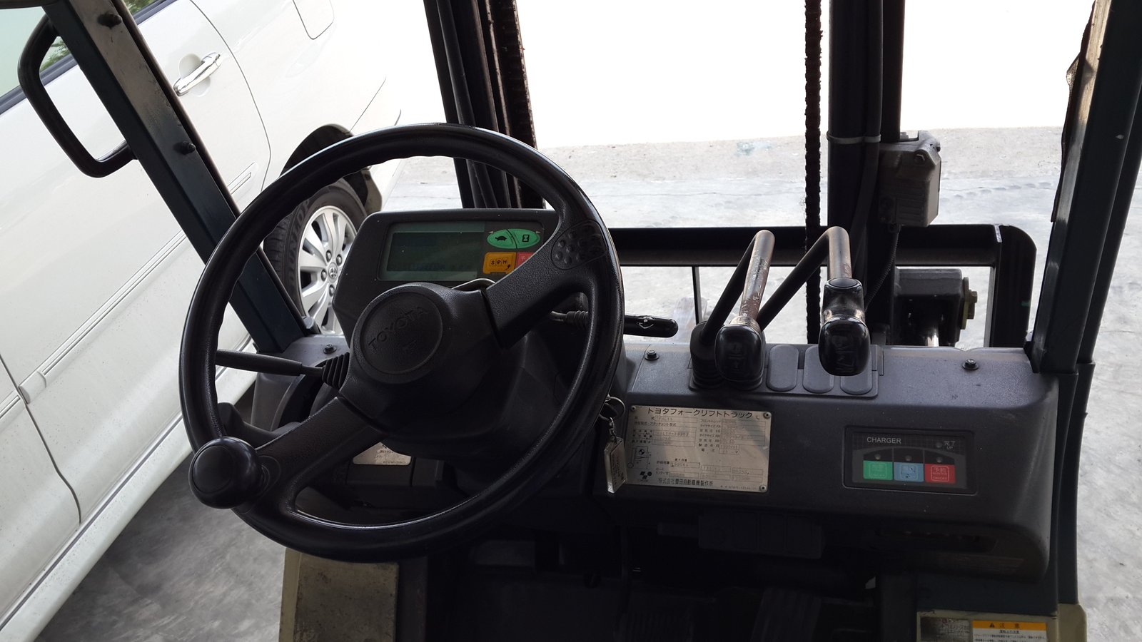 ขายรถโฟล์คลิฟท์ไฟฟ้า TOYOTA รุ่น 7FBL15 ยกได้1.5ตัน เสาสูง3เมตร