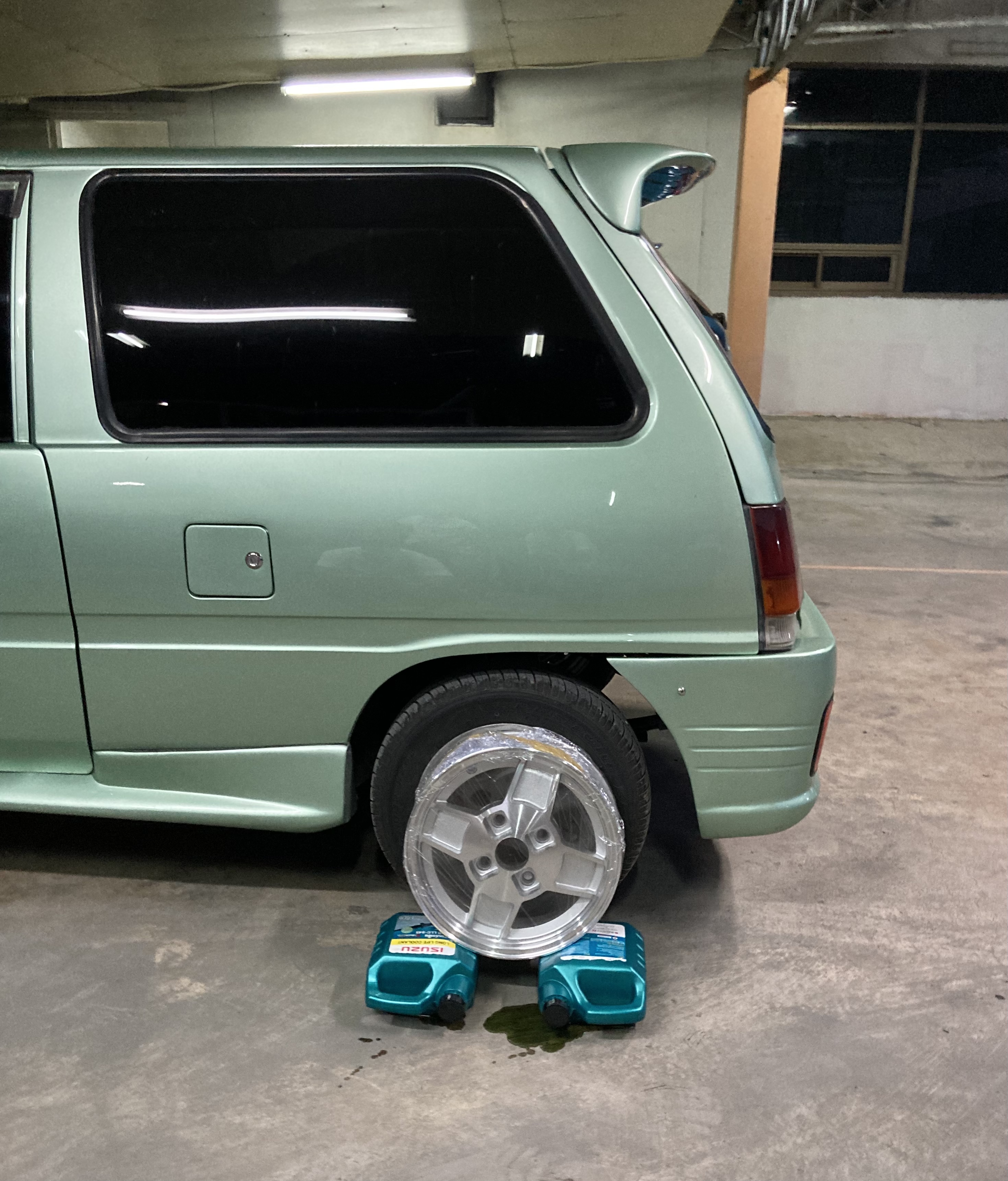 ขายแม็กซ์ Either 13 นิ้ว 4 รู 110 หน้ากว้าง 5.5 นิ้ว OFFSET20 ขายแม็กซ์ Either 13 นิ้ว 4 รู 110 หน้ากว้าง 5.5 นิ้ว OFFSET20