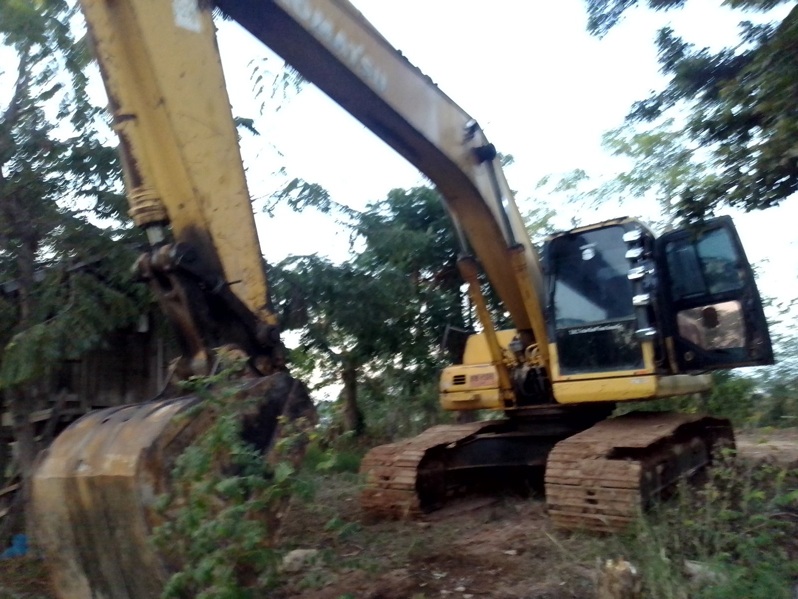 KOMATSU PC200-7 ปี2005