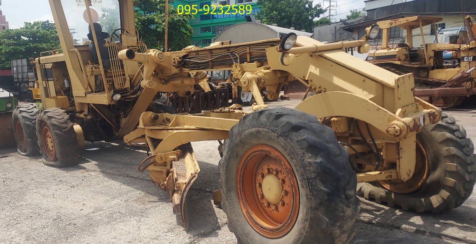 ขายรถเกรด CAT 140 G เอกสารเล่มทะเบียน