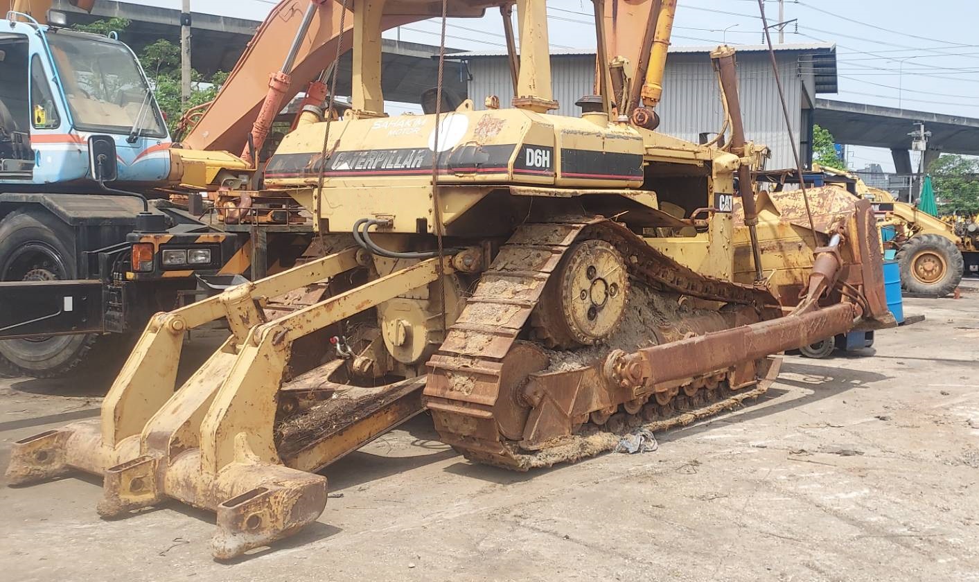 รถแทรคเตอร์ตีนตะขาบ CAT D6H เกียร์ทอร์ค