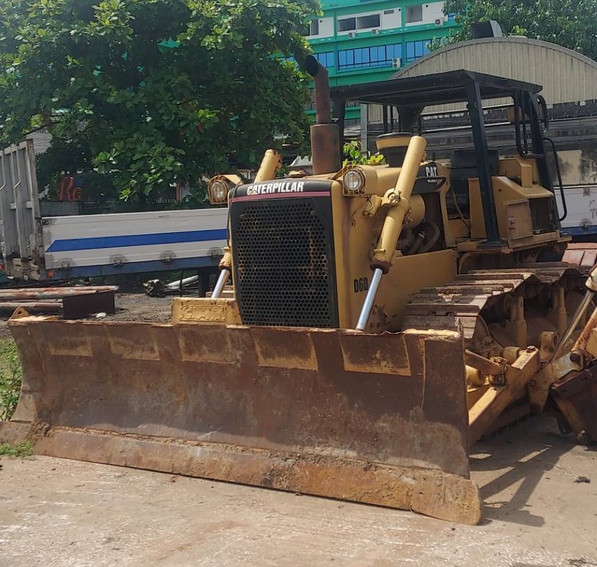 ขายแทรคเตอร์ CAT D6D เกียร์ตัด