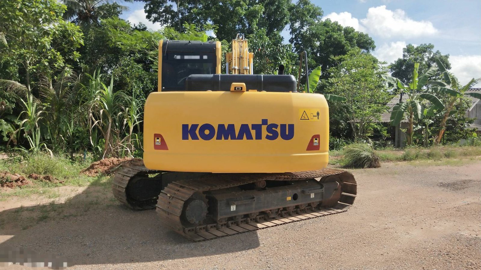 รถแบคโฮ KOMATSU PC 130-10MO สภาพสวย สนใจติดต่อ 089-4625982