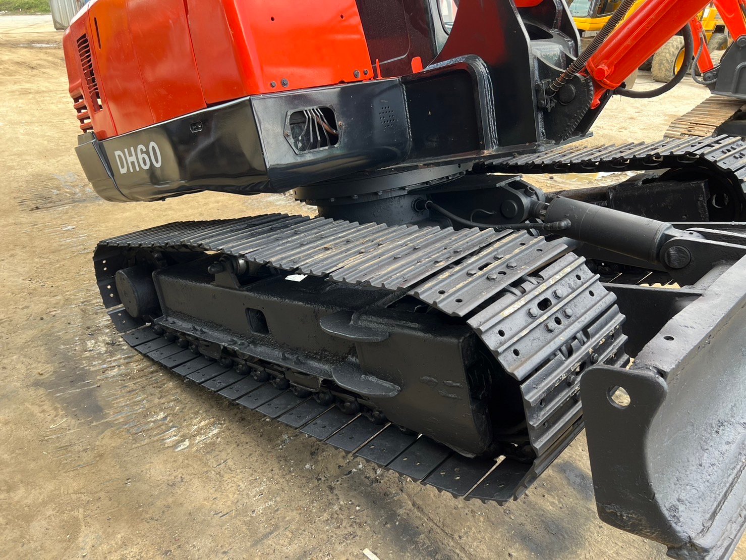 DOOSAN DH55-V สภาพดีเก่าญี่ปุ่น
มีชุดจดทะเบียนกับใบแจ้งจำหน่าย DOOSAN DH55-V สภาพดีเก่าญี่ปุ่น
มีชุดจดทะเบียนกับใบแจ้งจำหน่าย
