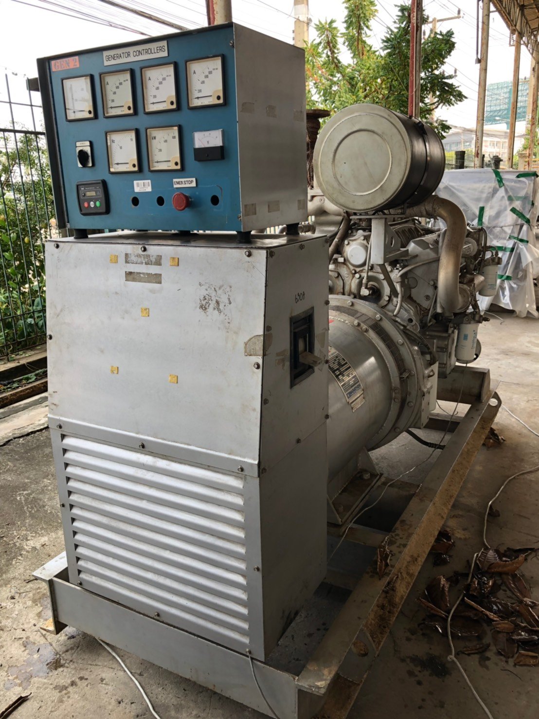เครื่องปั่นไฟ 325 kva