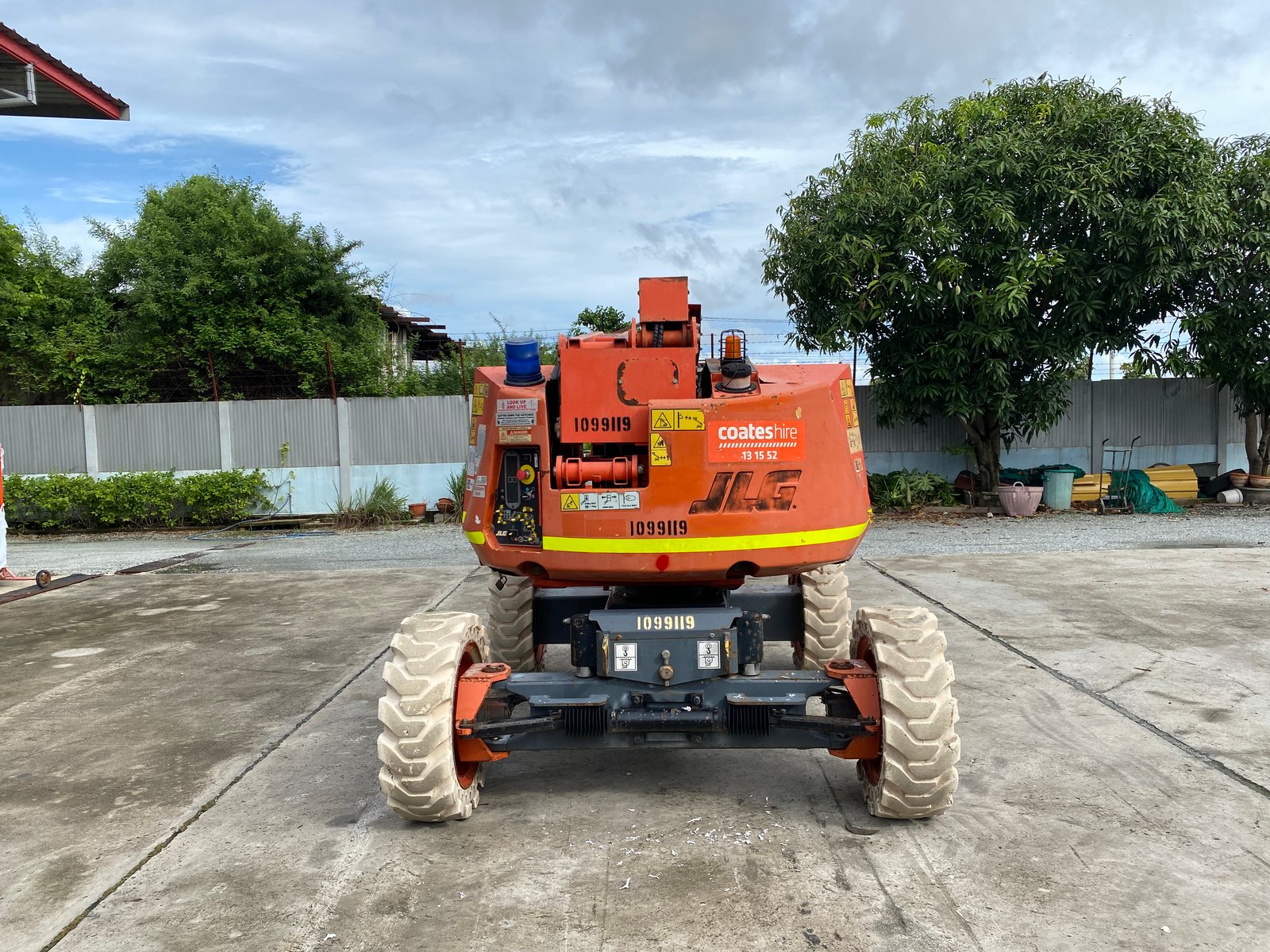 รถกระเช้าบูม JLG 340AJ ความสูง10.29 เมตร รถเก่านอกนำเข้า Line jiraroj2909