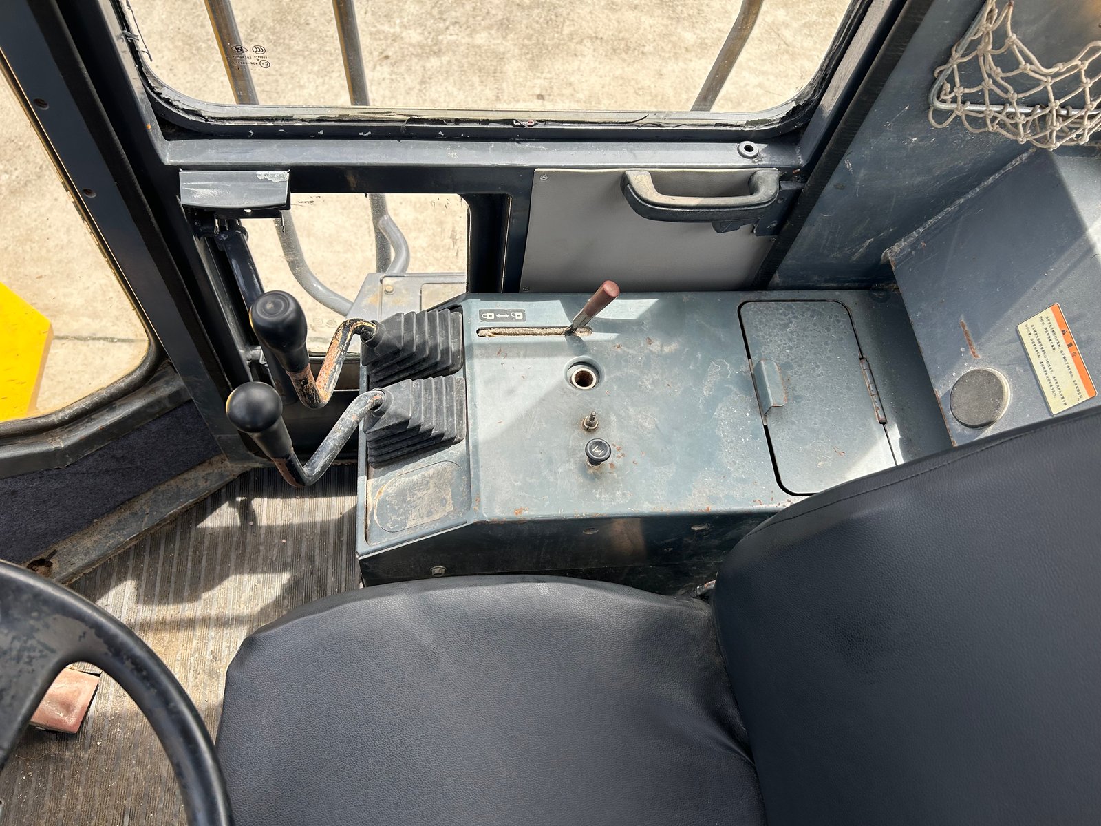 รถตักล้อยาง KOMATSU WA380-3 บุ้งกี๋ 3 คิว ยกสูง 3.9 ม. รถเก่านอกนำเข้า ติดต่อ Line jiraroj2909
