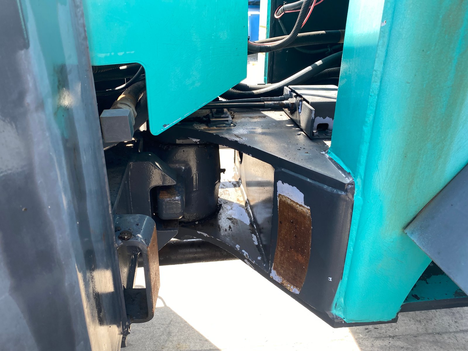 รถตักล้อยาง KUBOTA RA500 บุ้งกี๋ 0.6คิว ยกสูง 3.2 เมตร ติดต่อ Line jiraroj2909