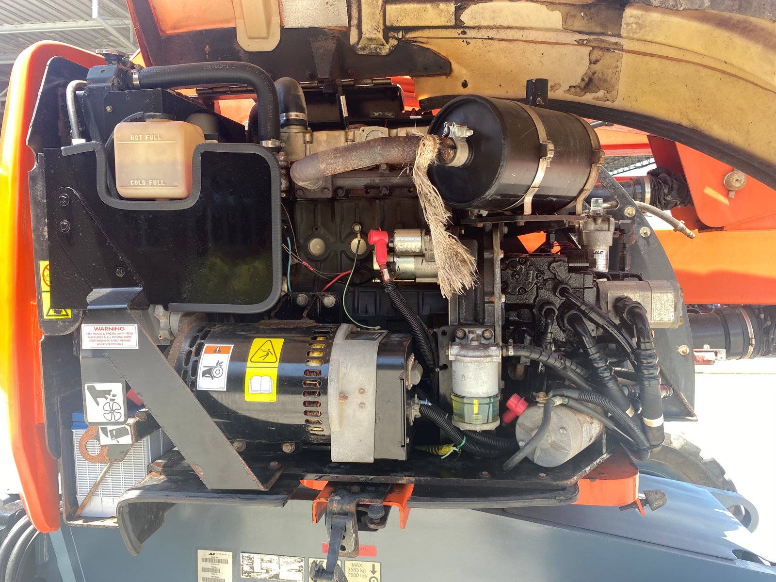 รถกระเช้าบูม JLG 450AJ ความสูง 13.70เมตร เก่านอกนำเข้า ติดต่อ Line jiraroj2909