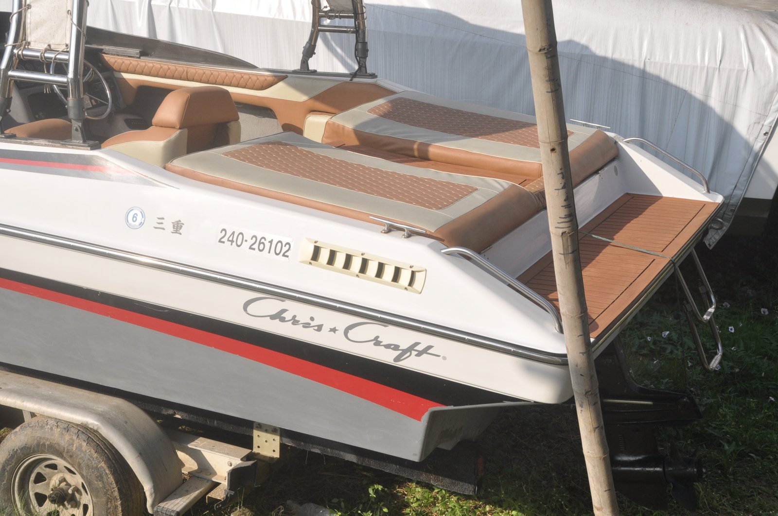 ขาย บอดี้ เรือ( HULL ONLY) classic luxury CHRIS CRAFT 23 ฟุต เรือ เกรดสูงของ อเมริกา ขาย บอดี้ เรือ( HULL ONLY) classic luxury CHRIS CRAFT 23 ฟุต เรือ เกรดสูงของ อเมริกา