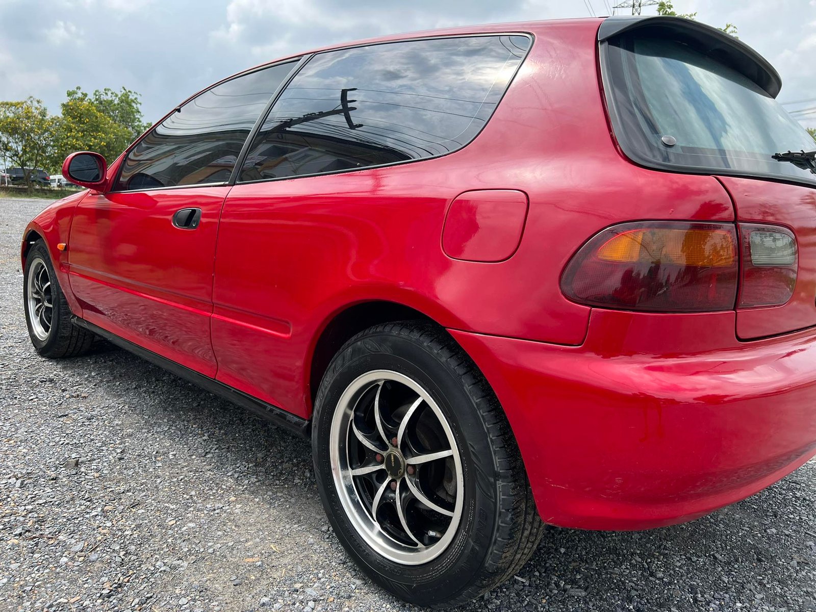 ขาย Honda 3door เครื่อง เดิมๆ รถสวยมาก ค่ะไม่มีผุบางๆเลย รถทรงสวย เก็บงานหมดแล้ว เดินทางไกลได้เลย ใช