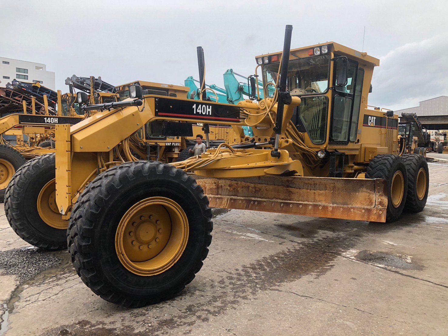 รถเกรด Cat140H-2ZK-XXX80 มาใหม่