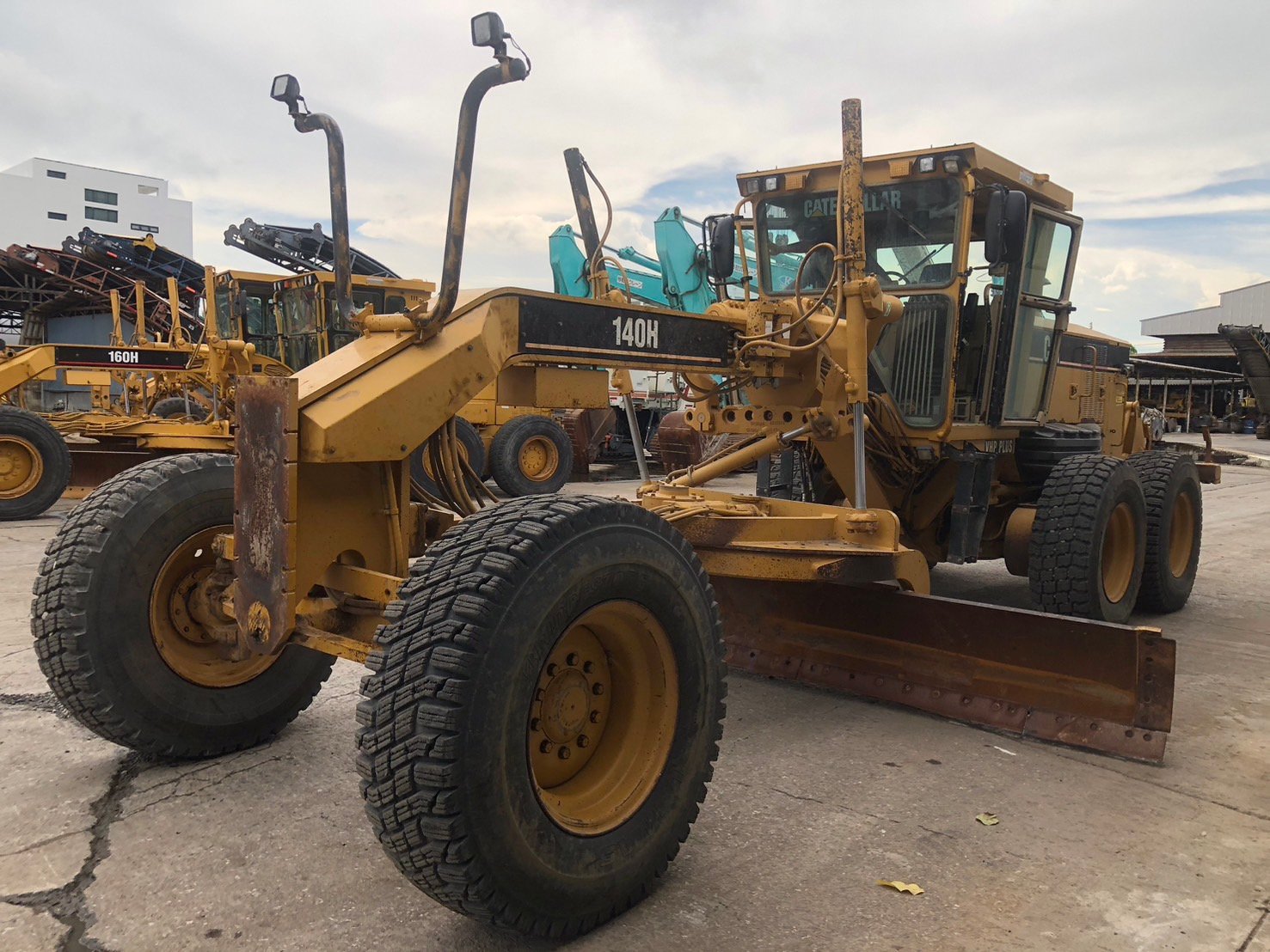 รถเกรด Cat140H-CCA-01XXX สภาพดี