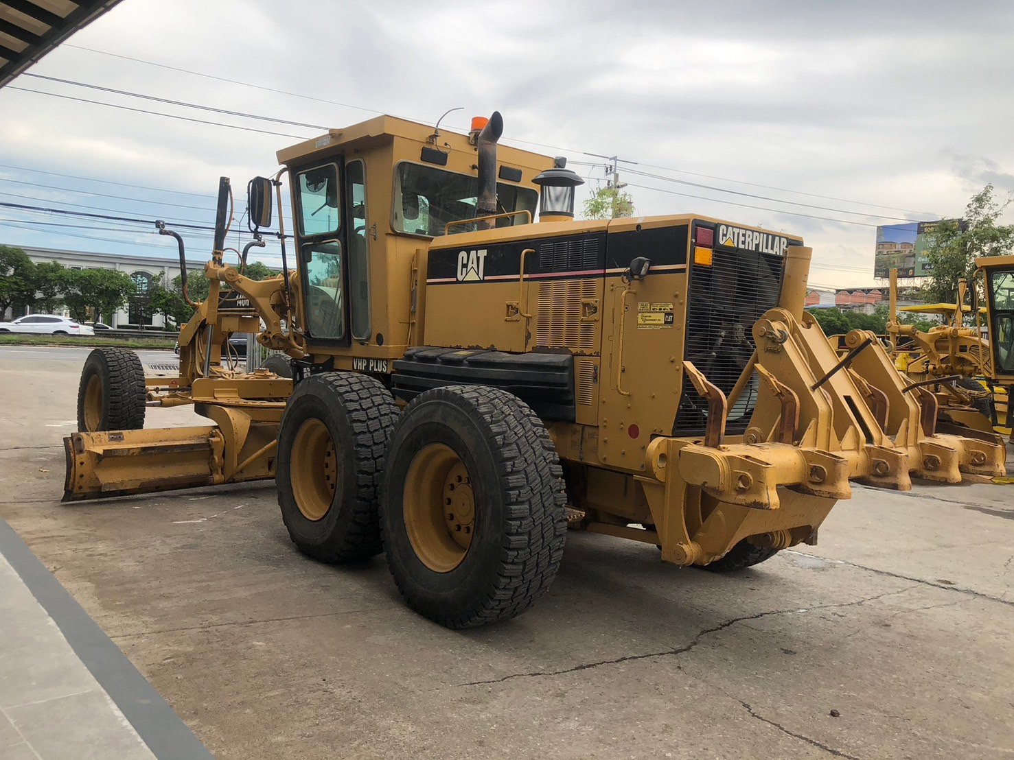 รถเกรด Cat140H-CCA-01XXX สภาพดี รถเกรด Cat140H-CCA-01XXX สภาพดี
