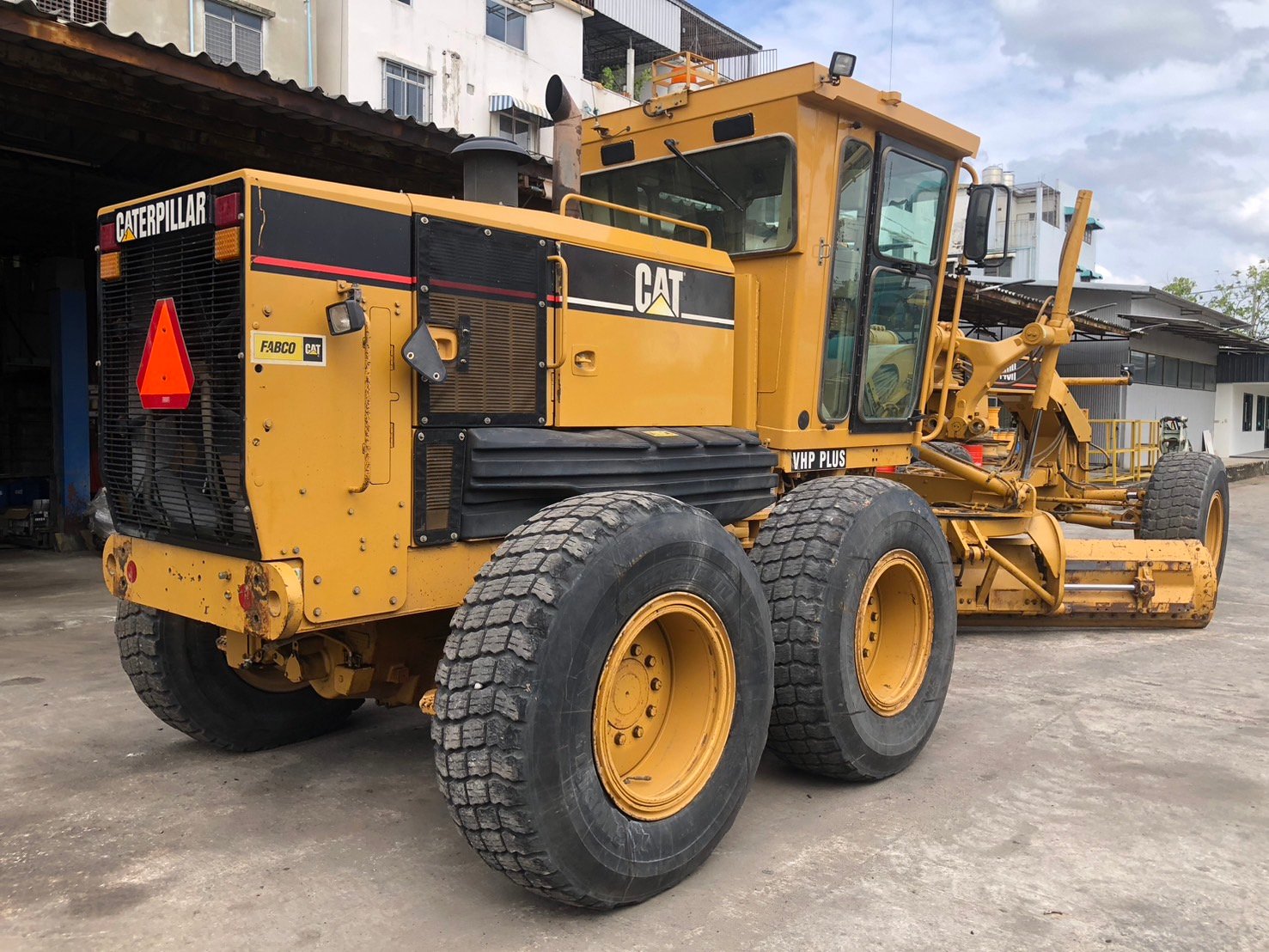 รถเกรด Cat140-APM-01XXX ใหม่แล้วใหม่อีก รถเกรด Cat140-APM-01XXX ใหม่แล้วใหม่อีก