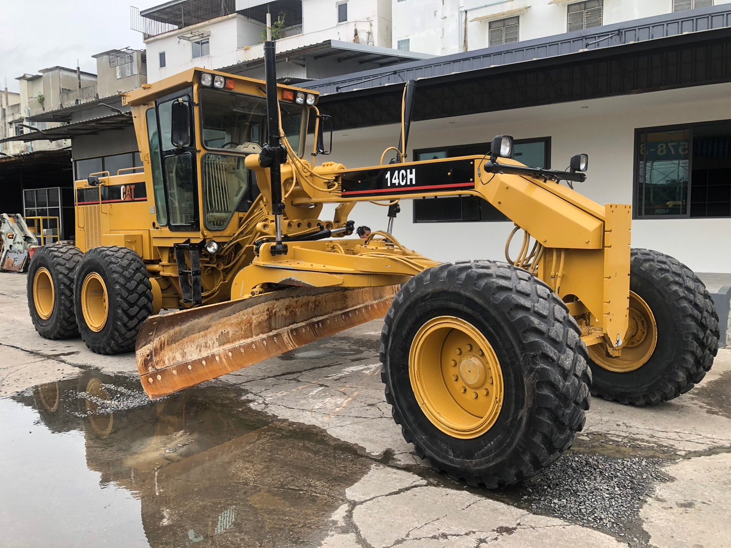 รถเกรด Cat140H-2ZK-XXX80 มาใหม่
