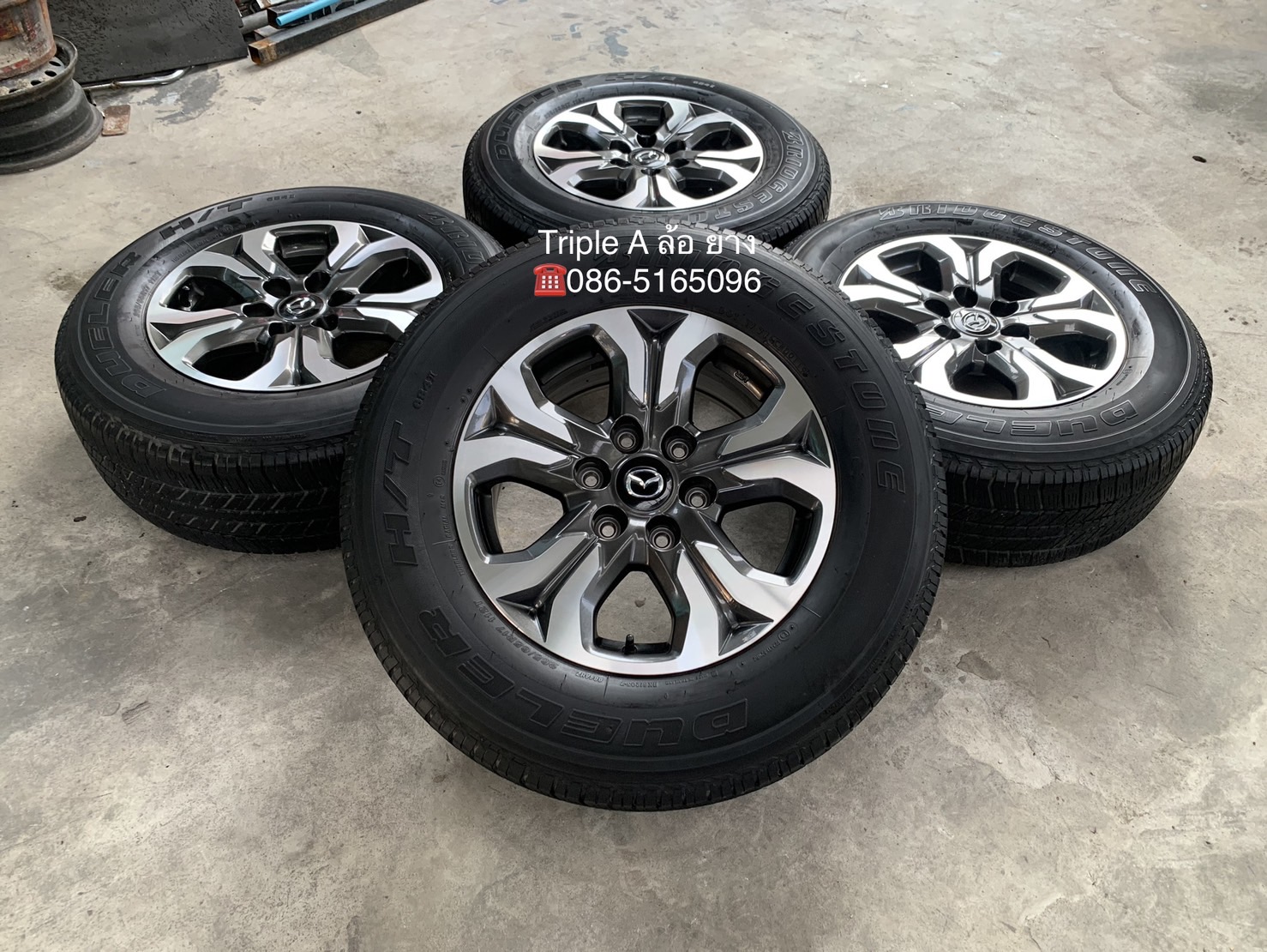ล้อแม็ก Mazda BT50 Pro ขอบ 17 สีเทาหน้าเงา พร้อมยาง 265-65-17 Bridgestone ปี 19