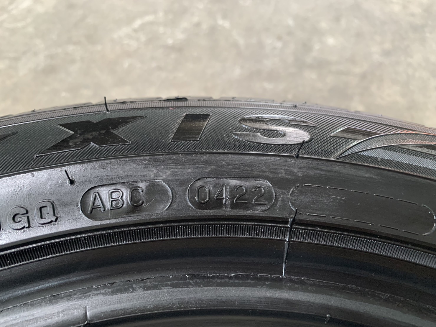 ยางป้ายแดง 205-55-16 MAXXIS ปี 22 สวยกริ๊บ ยางป้ายแดง 205-55-16 MAXXIS ปี 22 สวยกริ๊บ