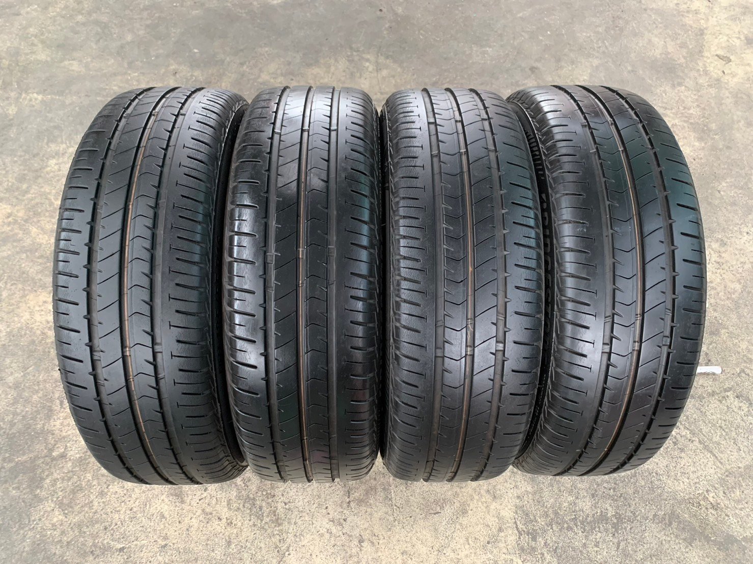 ล้อแม็ก Suzuki Swift รุ่นใหม่ล่าสุด ขอบ 16 พร้อมยาง 185-55-16 Bridgestone ปี 20 ล้อแม็ก Suzuki Swift รุ่นใหม่ล่าสุด ขอบ 16 พร้อมยาง 185-55-16 Bridgestone ปี 20