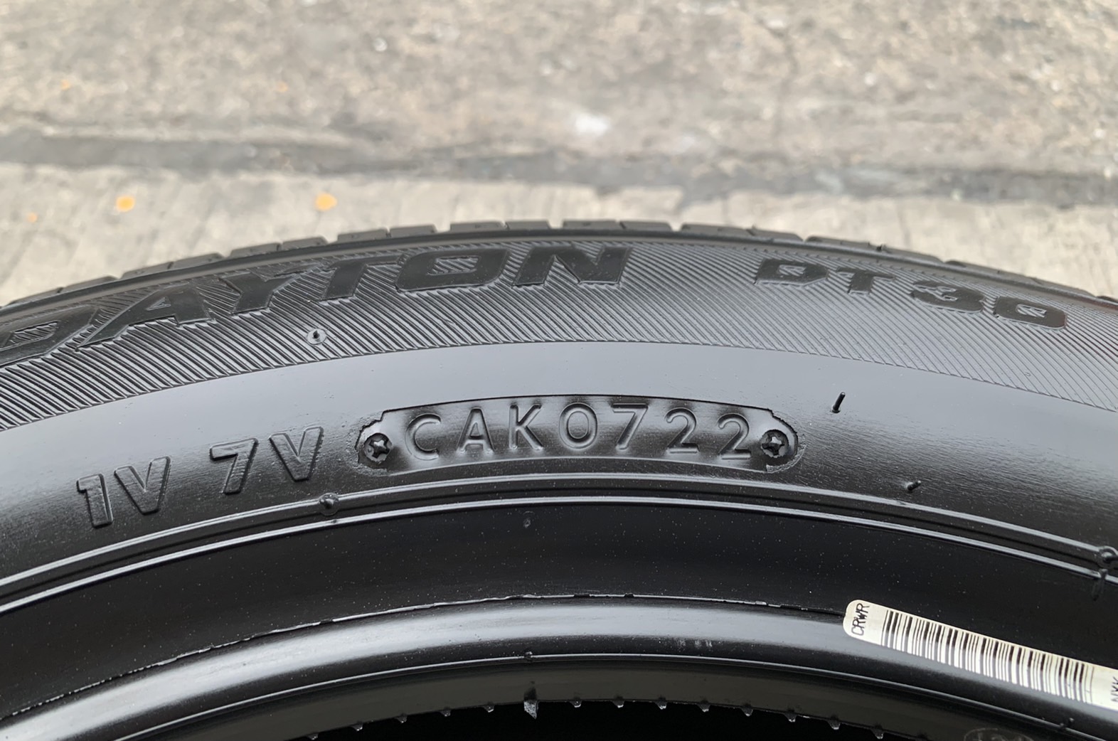 ยางใหม่ 185-55-16 DAYTON Bridgestone ปี 22 ใหม่กริ๊บๆ ยางใหม่ 185-55-16 DAYTON Bridgestone ปี 22 ใหม่กริ๊บๆ