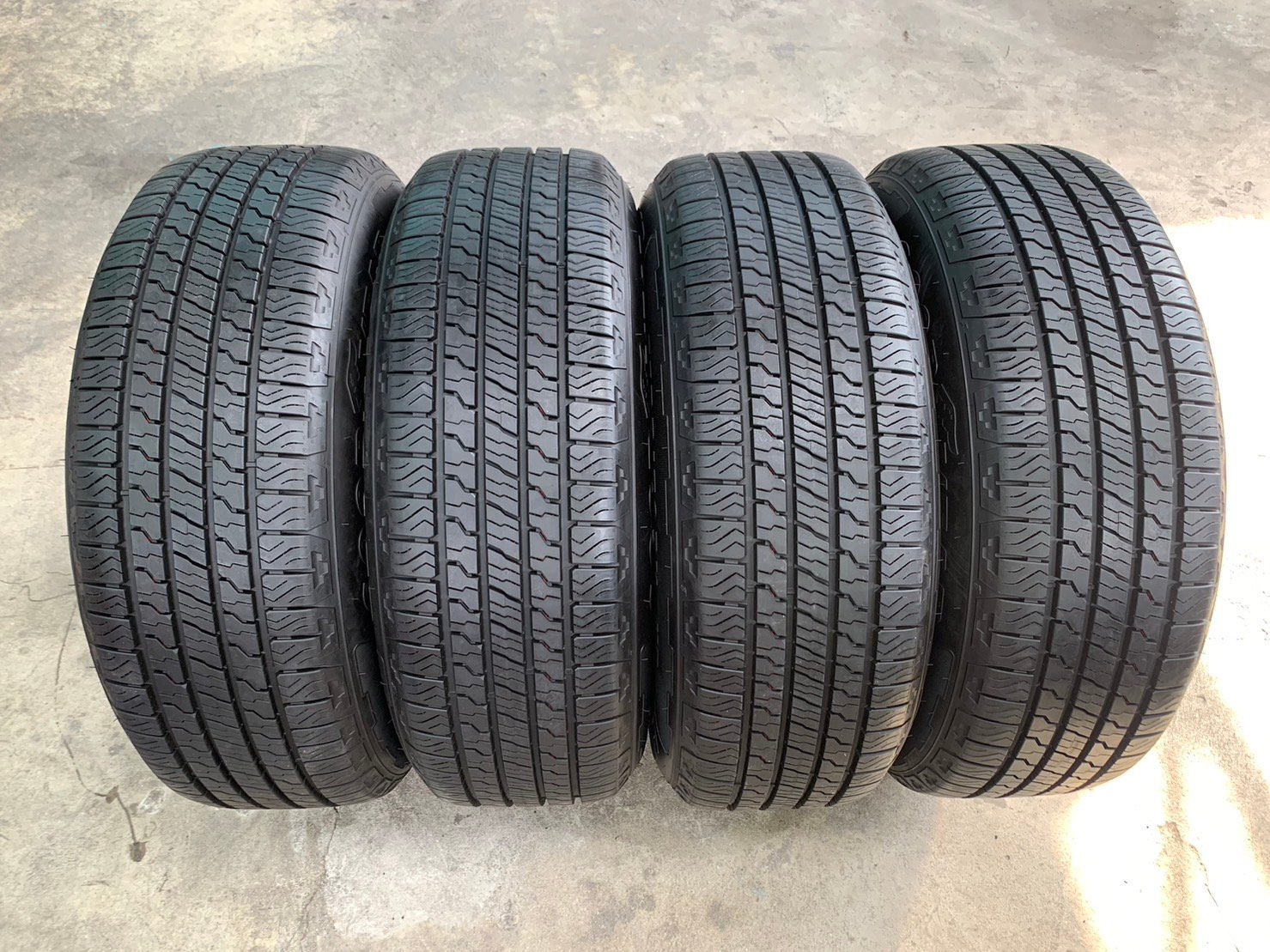 ล้อแม็ก Ford Next-Gen Sport รุ่นใหม่ ขอบ 18 ดำหน้าเงา พร้อมยาง 255-65-18 Goodyear ปี 22 น้องๆป้ายแดง ล้อแม็ก Ford Next-Gen Sport รุ่นใหม่ ขอบ 18 ดำหน้าเงา พร้อมยาง 255-65-18 Goodyear ปี 22 น้องๆป้ายแดง