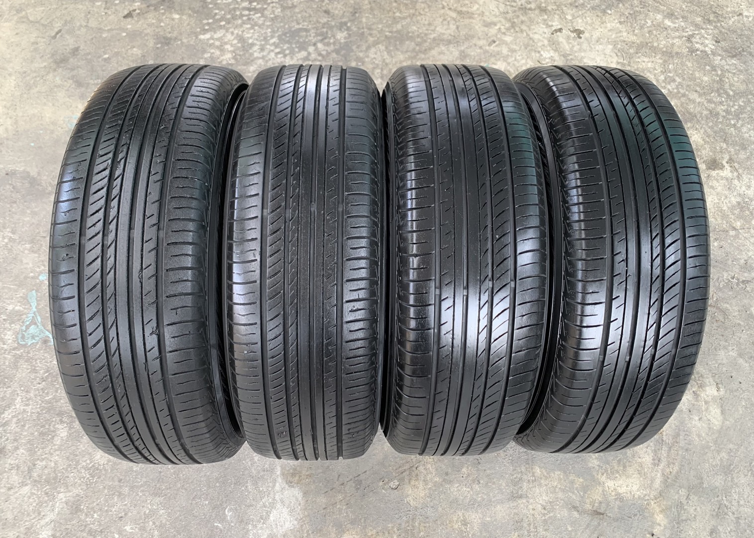 ล้อแม็ก Honda Civic FB ขอบ 15 พร้อมยาง 195-65-15 Yokohama(JAPAN) ปลายปี 18